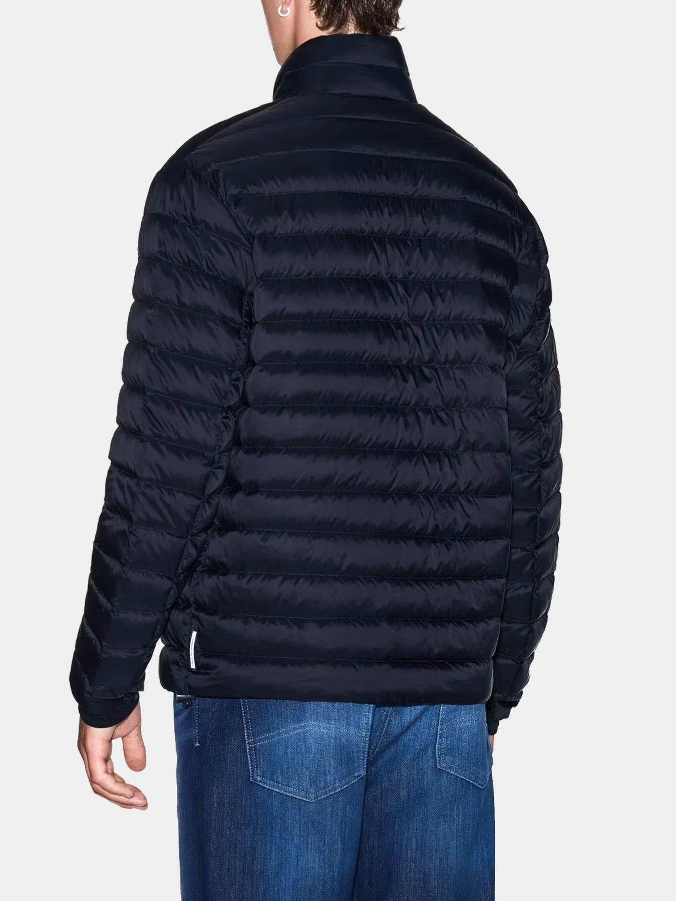 Куртки и дубленки Armani Exchange модель XM001919-AF16927-UB101 Куртки и дубленки Armani Exchange модель XM001919-AF16927-UB101 Фото