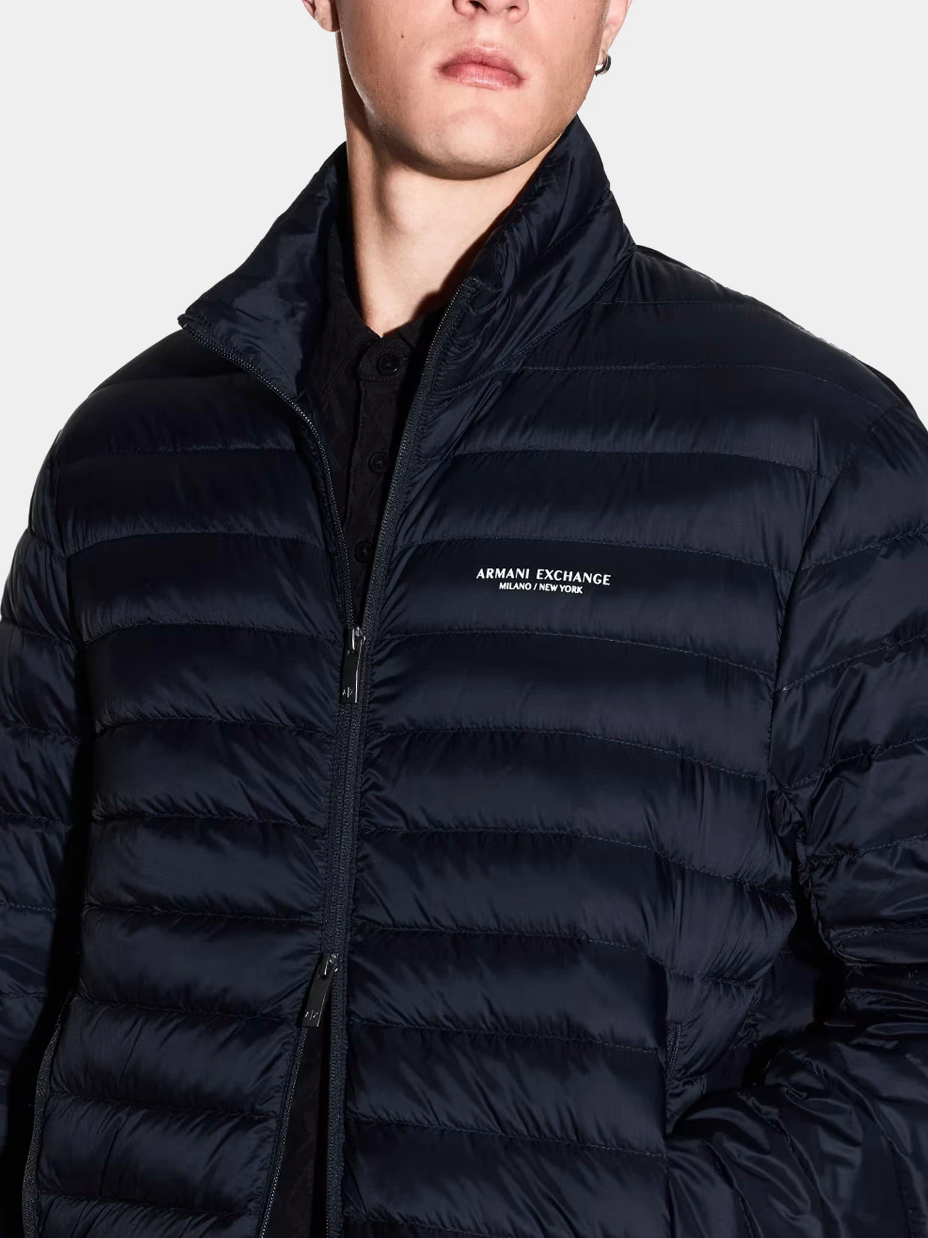 Куртки и дубленки Armani Exchange модель XM001919-AF16927-UB101 Куртки и дубленки Armani Exchange модель XM001919-AF16927-UB101 Фото