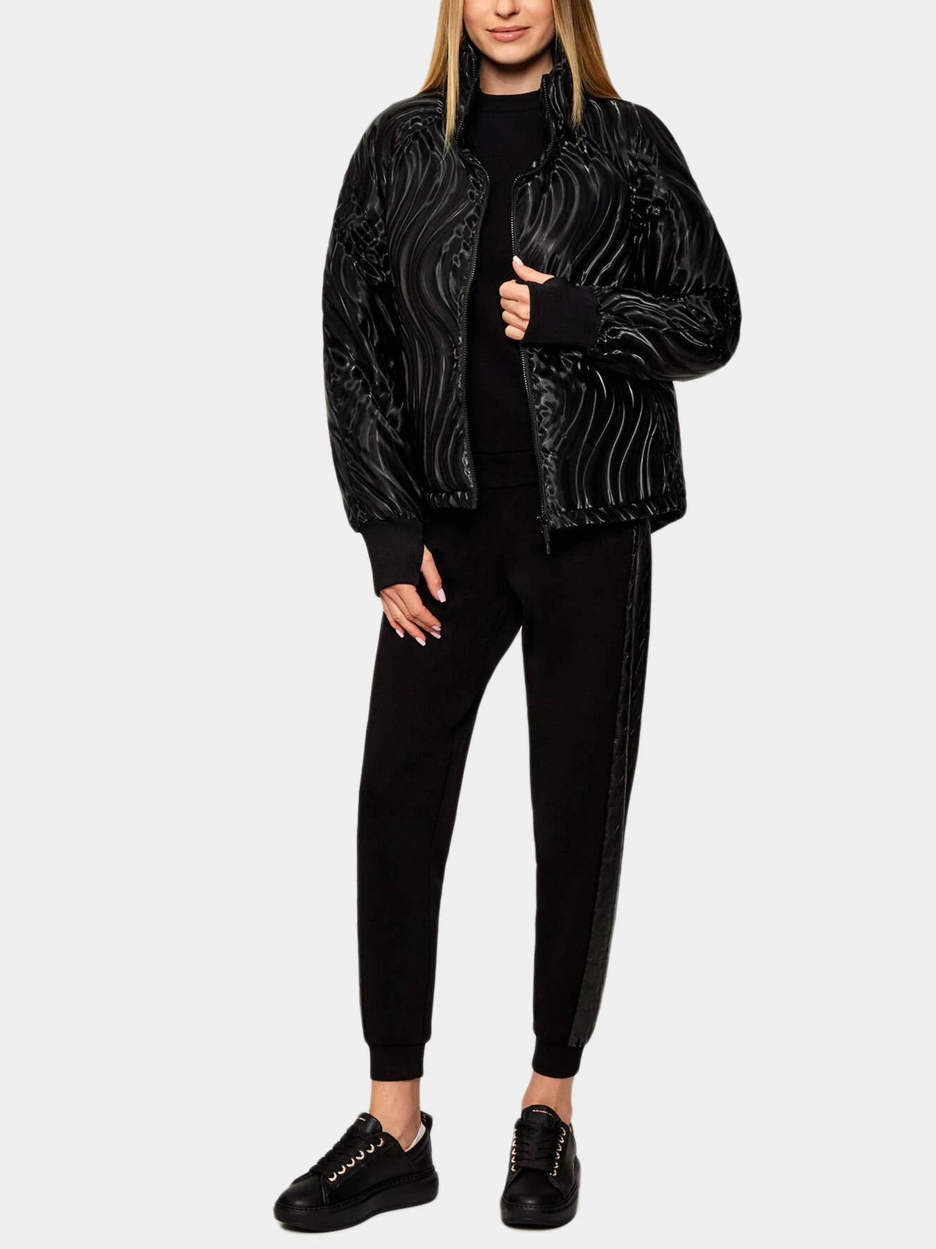 Куртки и дубленки Armani Exchange модель XW000690-AF16211-FC102 Куртки и дубленки Armani Exchange модель XW000690-AF16211-FC102 Фото
