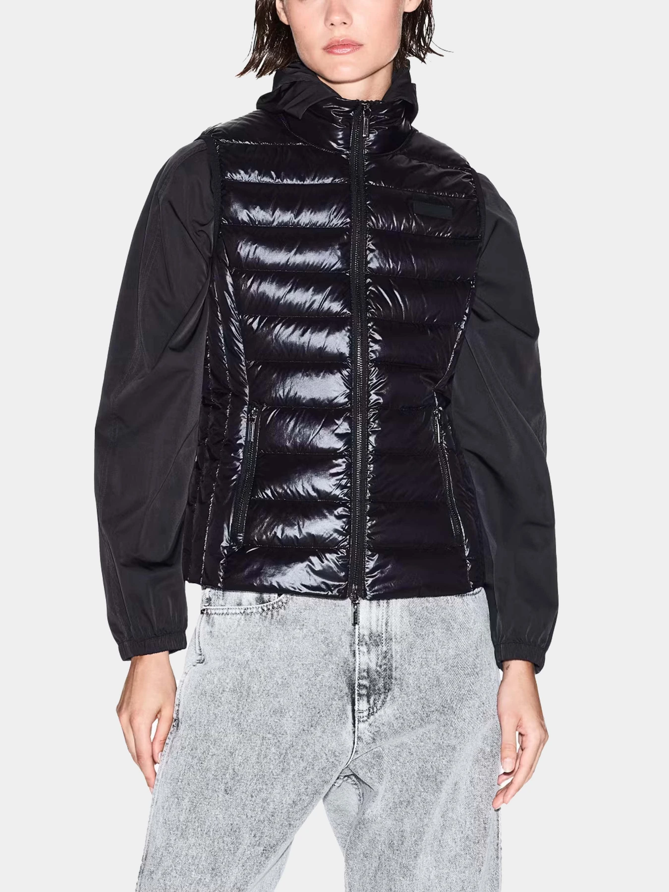 Куртки и дубленки Armani Exchange модель XW001921-AF18757-UC001 Куртки и дубленки Armani Exchange модель XW001921-AF18757-UC001 Фото