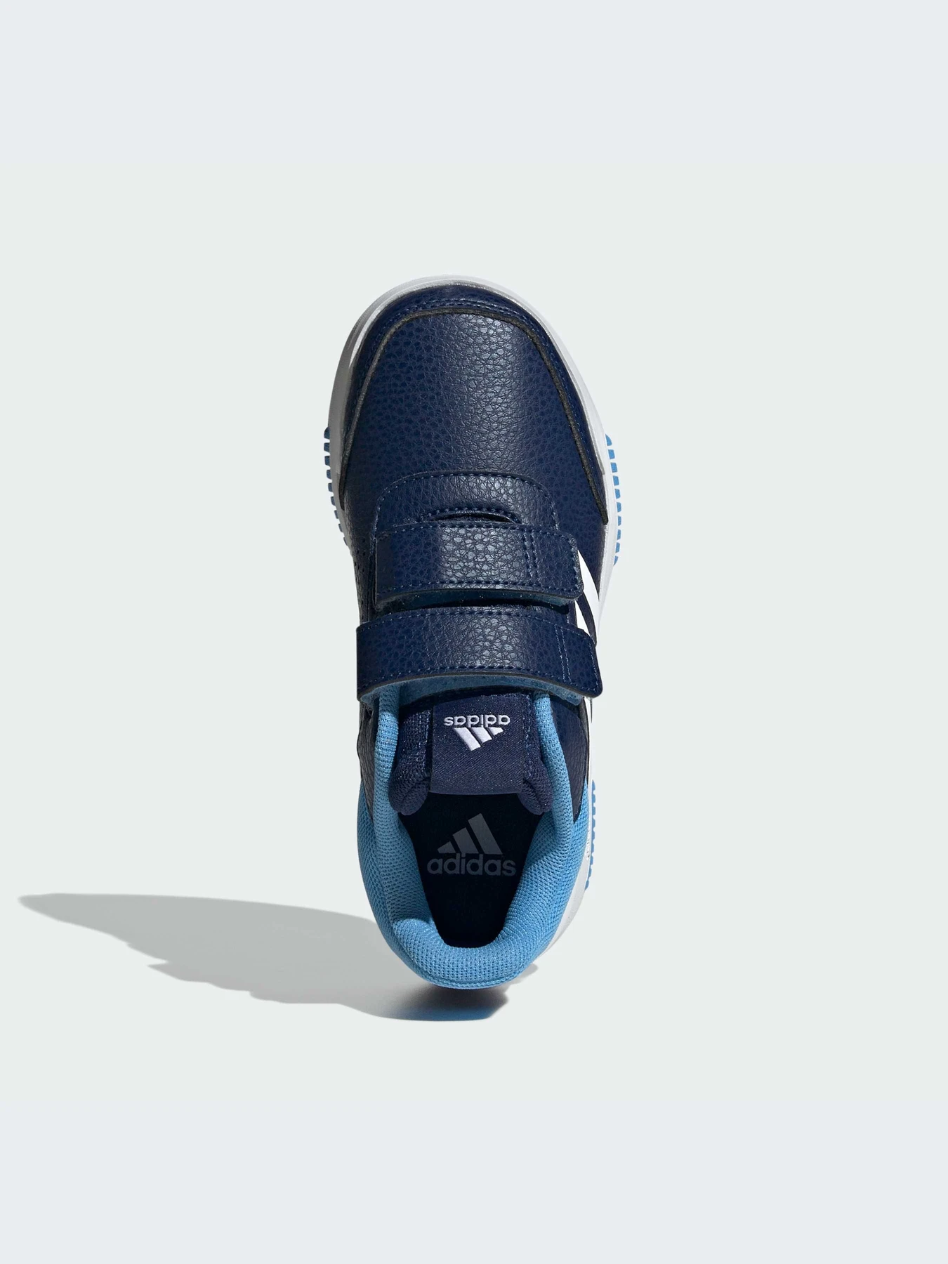 Кроссовки Adidas модель IE0922-KZ Кроссовки Adidas модель IE0922-KZ Фото