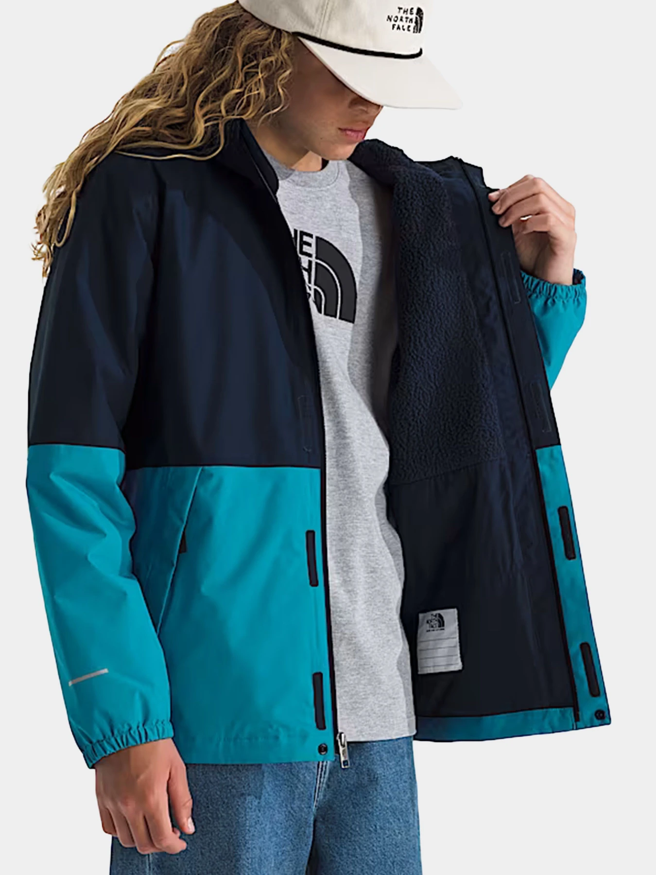 Куртки и дубленки The North Face модель NF0A873SDIA1 Куртки и дубленки The North Face модель NF0A873SDIA1 Фото
