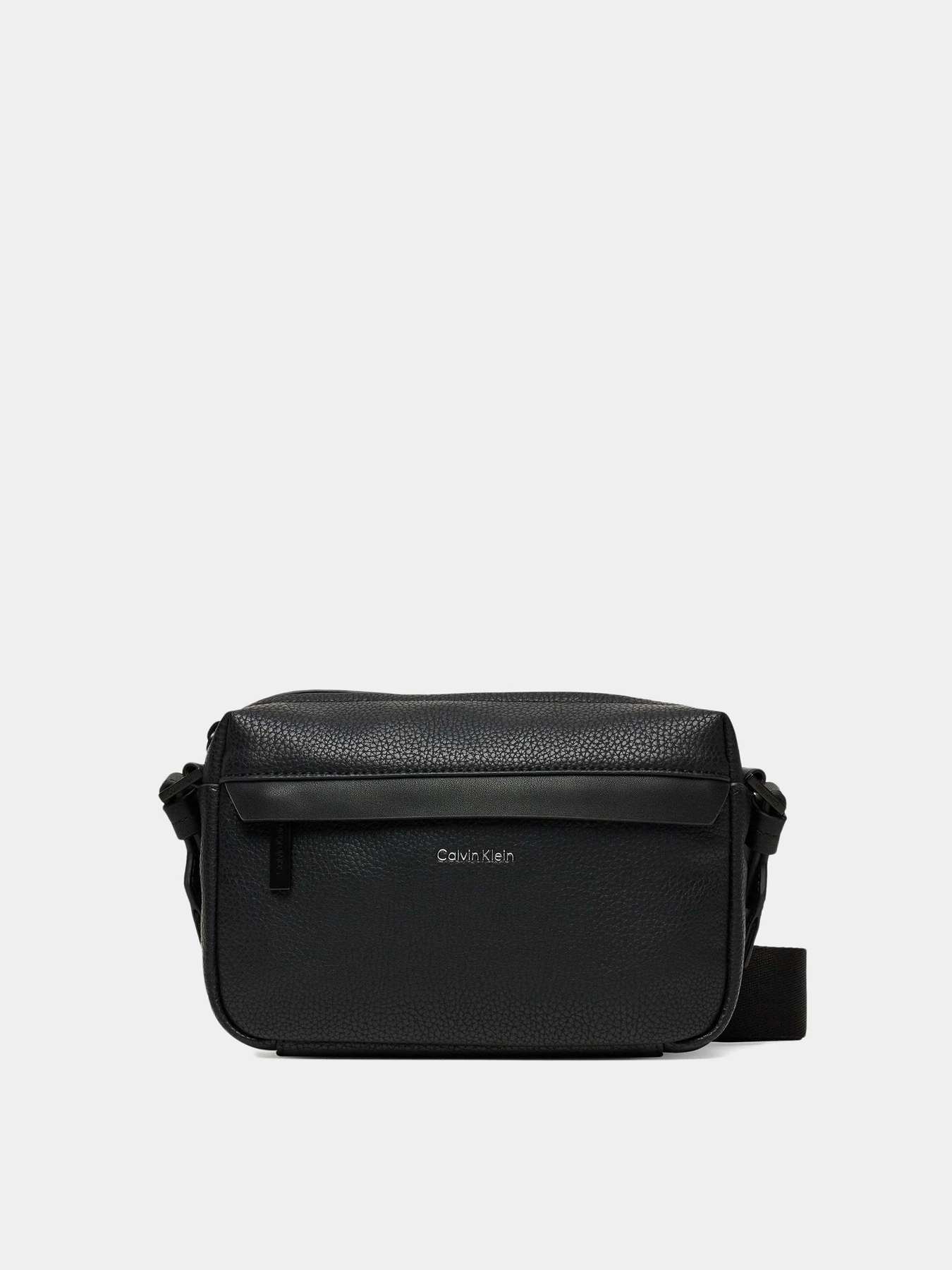 Сумки Calvin Klein модель LV04D3084G-UB1 Сумки Calvin Klein модель LV04D3084G-UB1 Фото