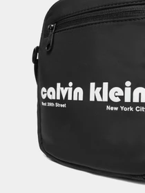 Сумки Calvin Klein модель LV04G3180G-UB1 Фото