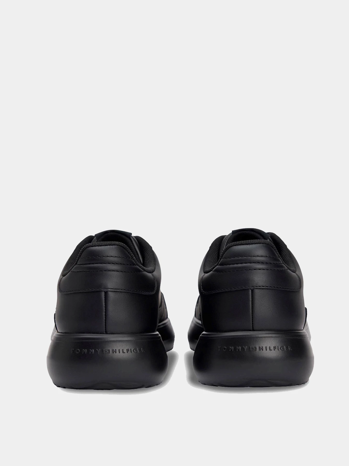 Кроссовки Tommy Hilfiger модель FM0FM05529-BDS Кроссовки Tommy Hilfiger модель FM0FM05529-BDS Фото