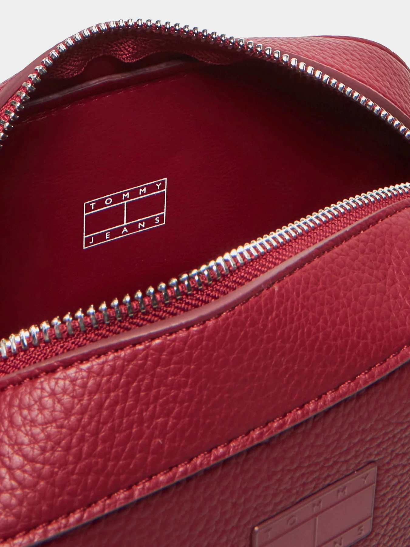 Сумки Tommy Hilfiger модель AW0AW17543-XJ9 Фото
