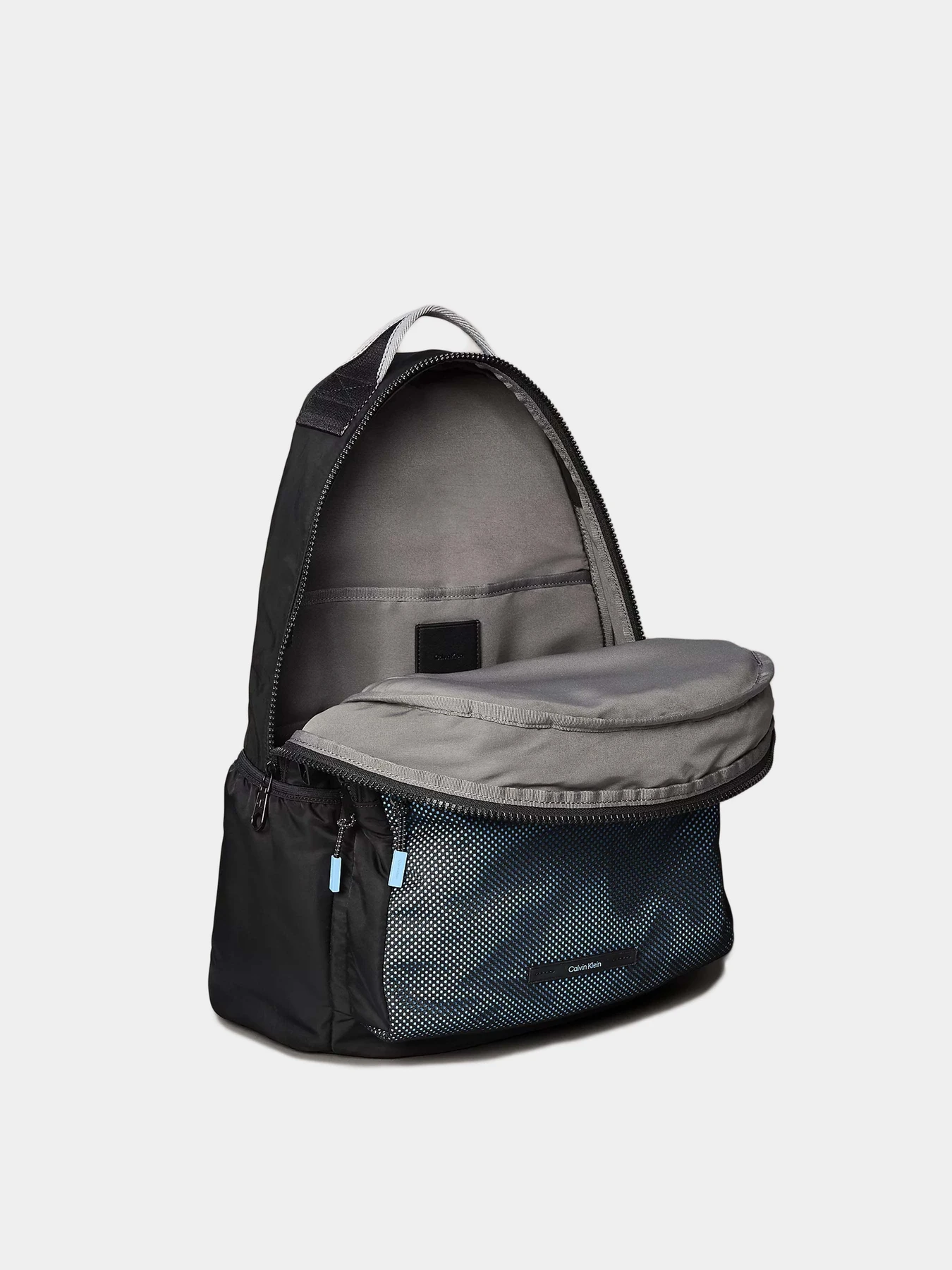 Рюкзаки Calvin Klein модель LV04D3166G-UB1 Рюкзаки Calvin Klein модель LV04D3166G-UB1 Фото