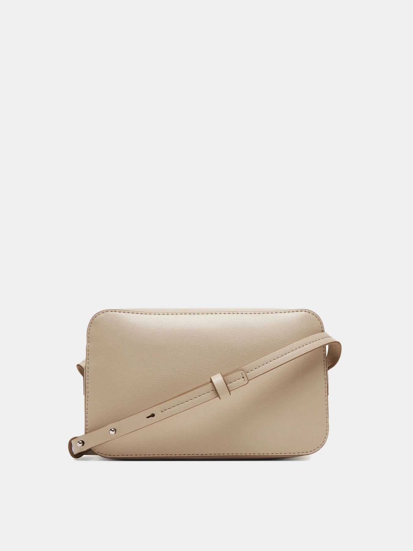 Сумки Calvin Klein модель LV04F3276G-338 Сумки Calvin Klein модель LV04F3276G-338 Фото