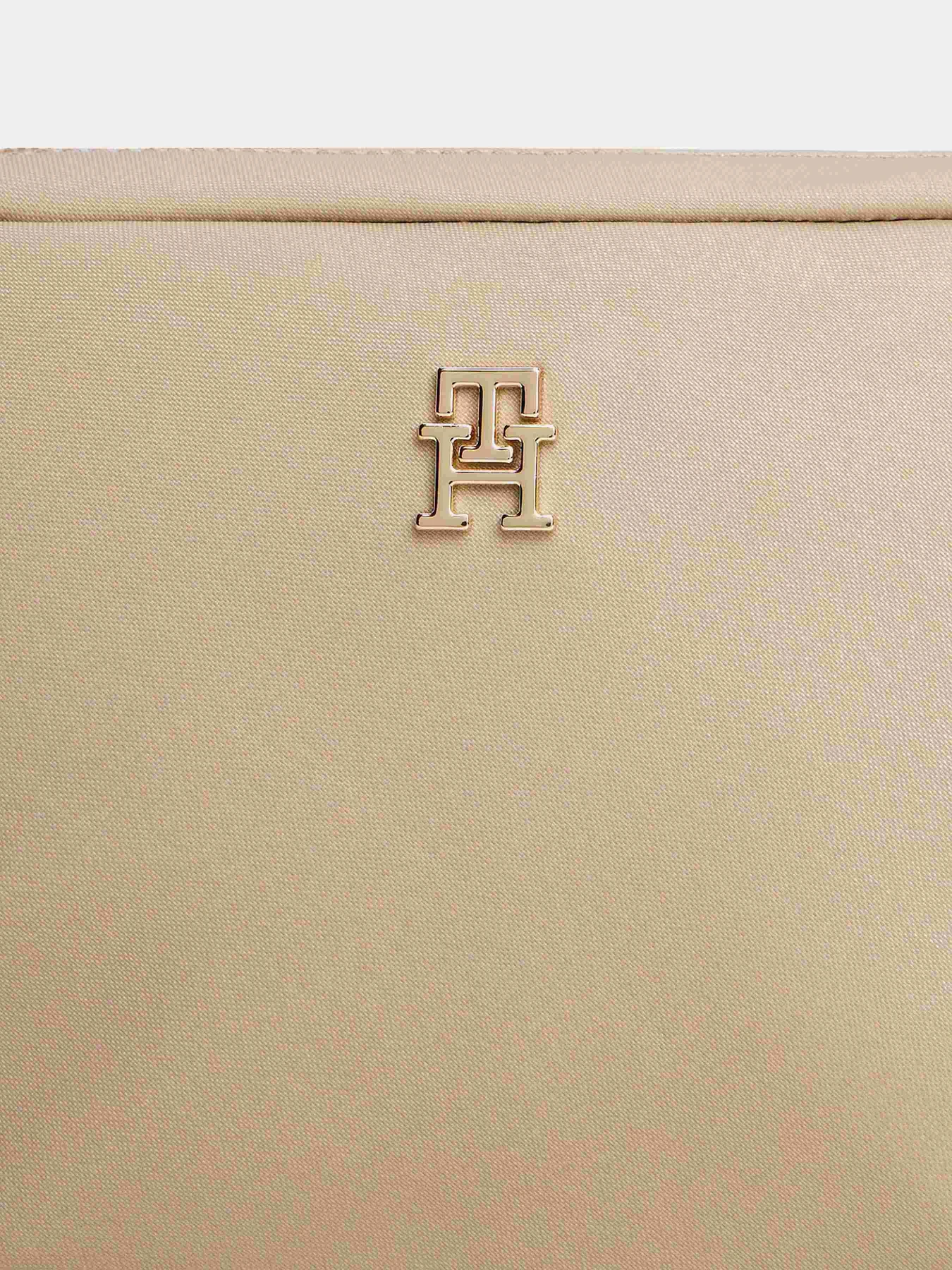 Сумки Tommy Hilfiger модель AW0AW17704-RBT Фото