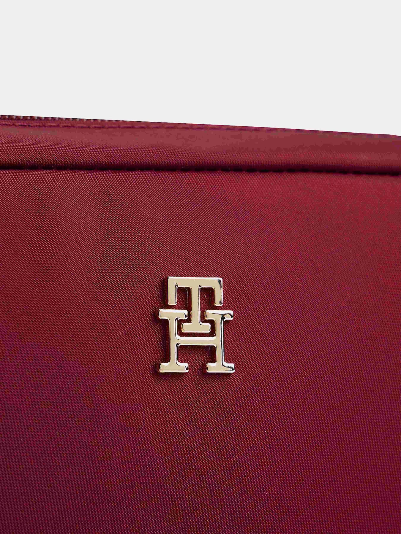 Сумки Tommy Hilfiger модель AW0AW17704-VLP Сумки Tommy Hilfiger модель AW0AW17704-VLP Фото