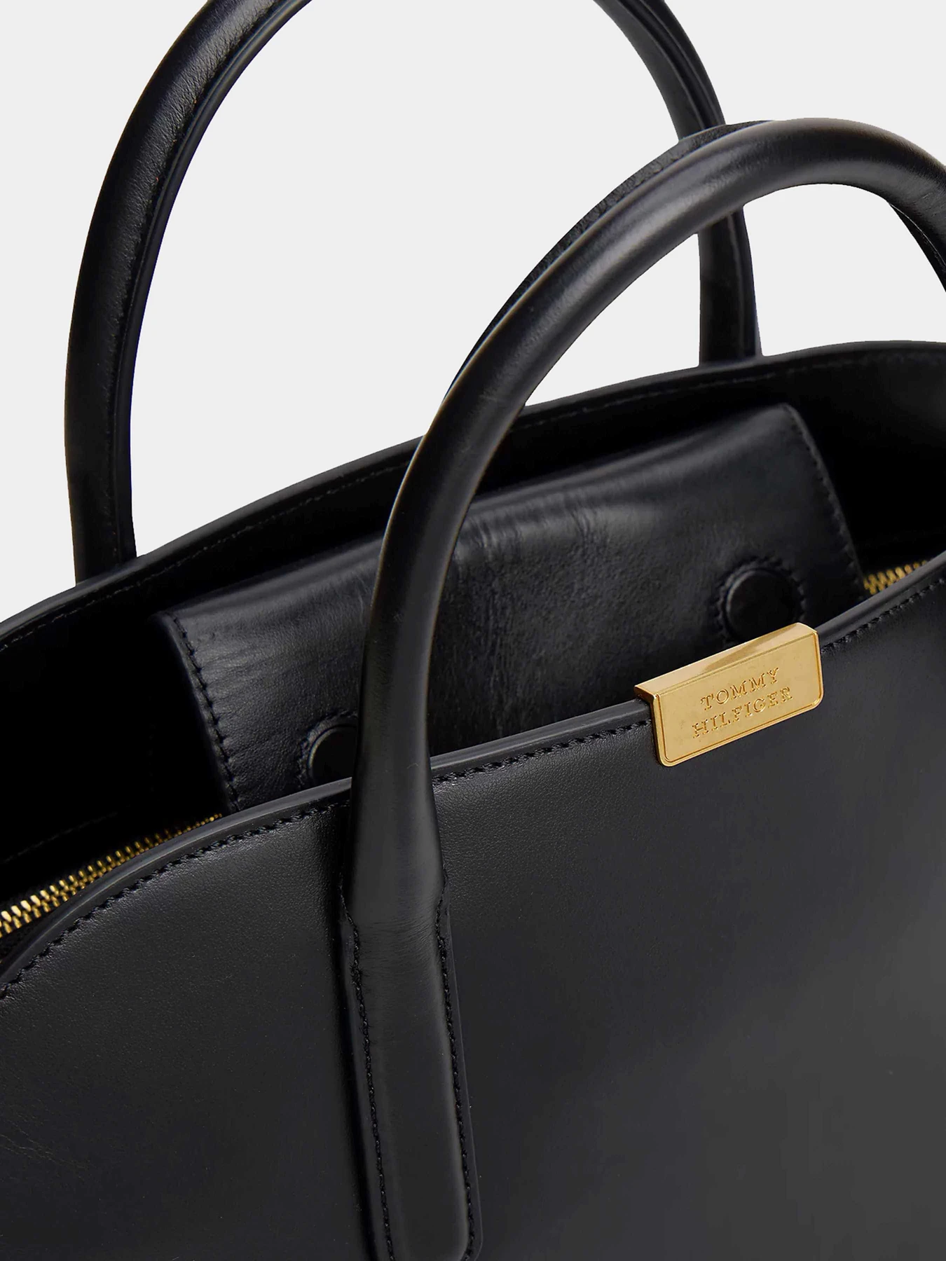 Сумки Tommy Hilfiger модель AW0AW18205-BDS Фото