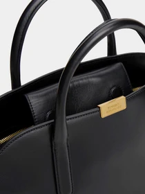 Сумки Tommy Hilfiger модель AW0AW18205-BDS Фото