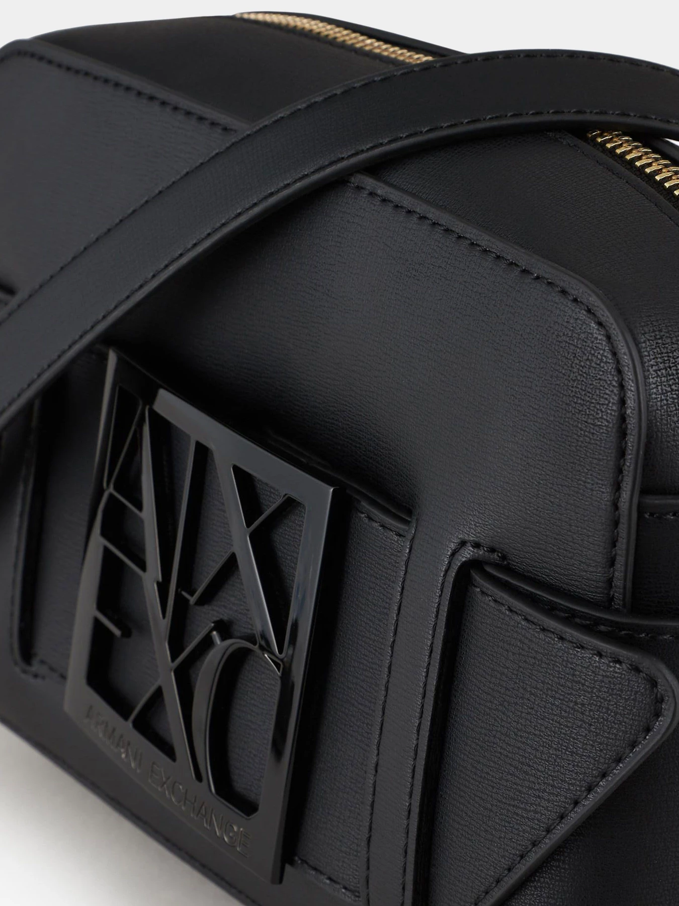 Сумки Armani Exchange модель 942699-0A874-00020 Фото