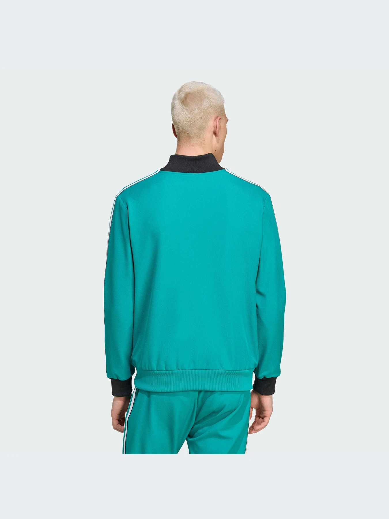 Худи и свитшоты Adidas модель JW5464-KZ Худи и свитшоты Adidas модель JW5464-KZ Фото