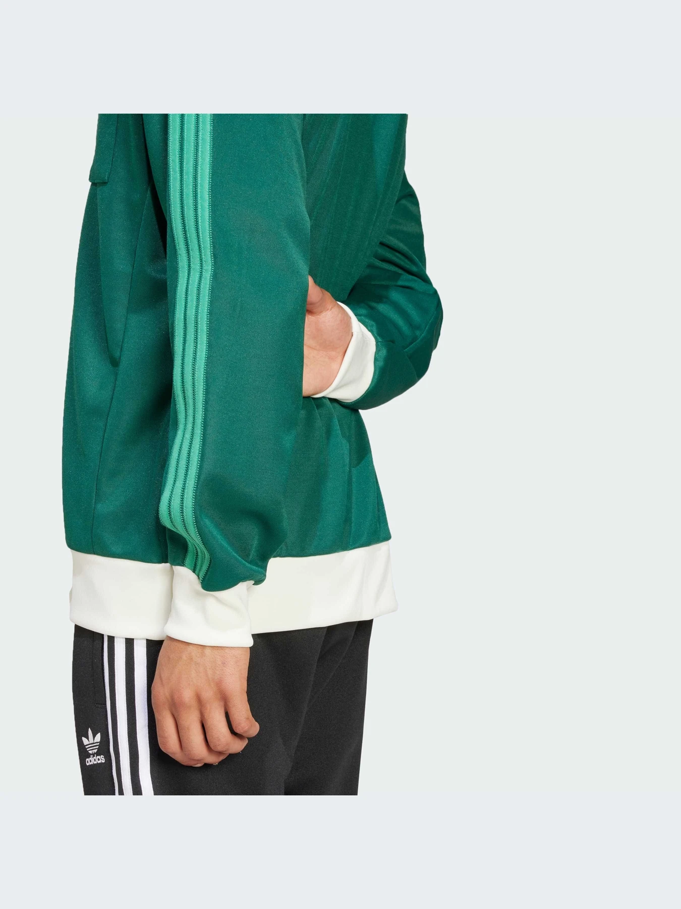 Худи и свитшоты Adidas модель JC8362-KZ Худи и свитшоты Adidas модель JC8362-KZ Фото