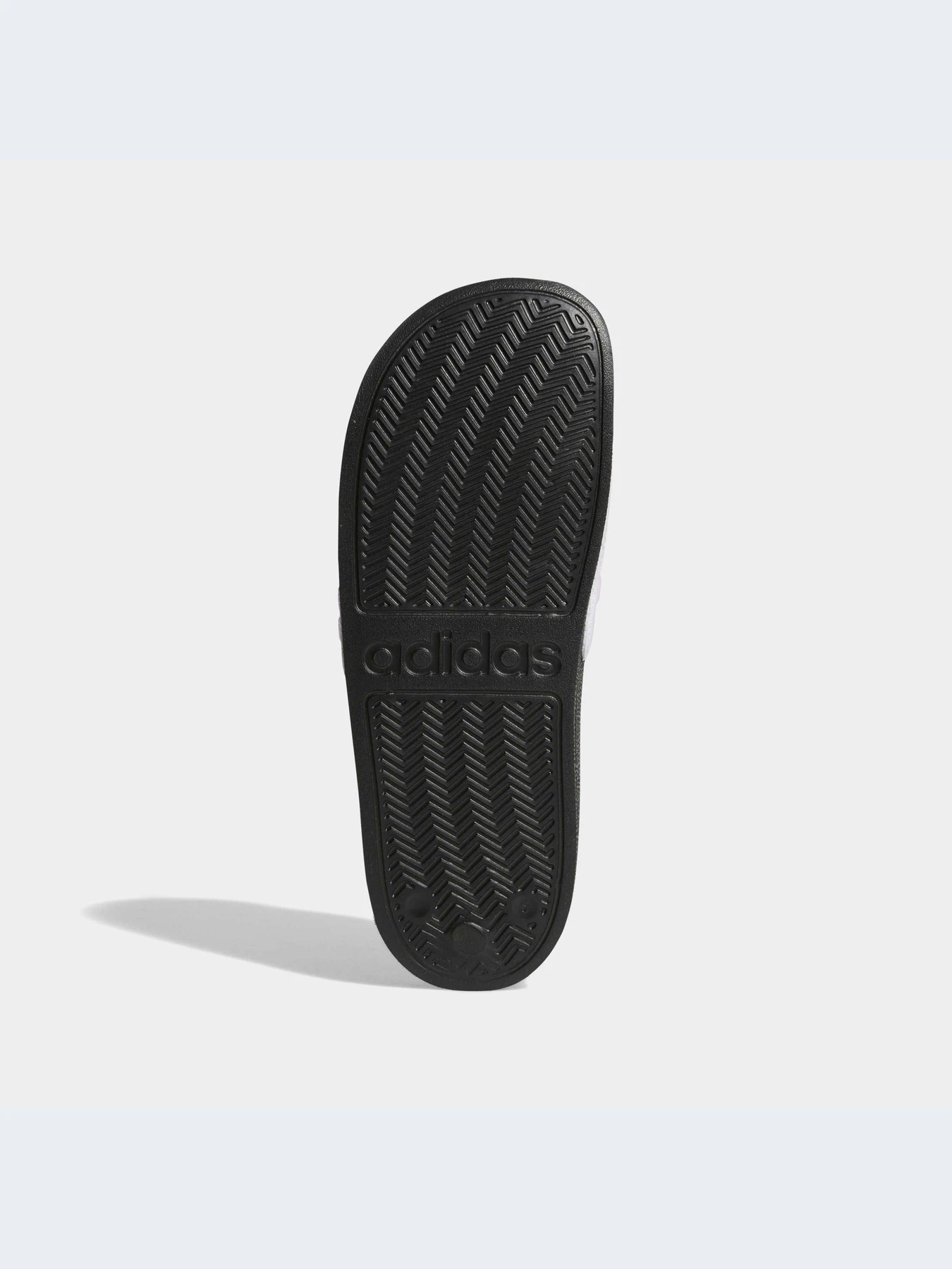 Шлёпанцы Adidas Adilette модель FY8843-KZ Шлёпанцы Adidas Adilette модель FY8843-KZ Фото