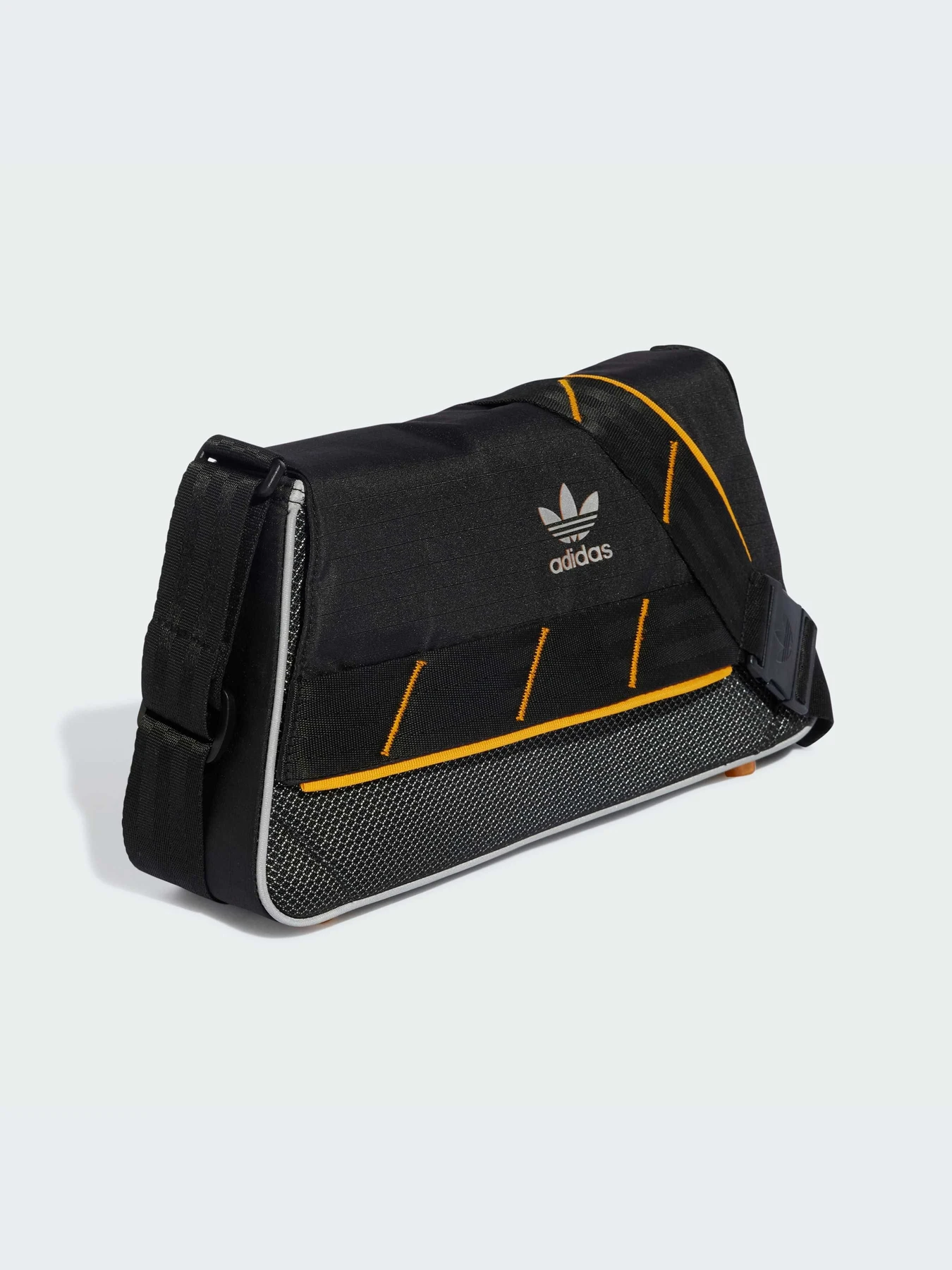 Сумки Adidas модель IW8625-KZ Сумки Adidas модель IW8625-KZ Фото