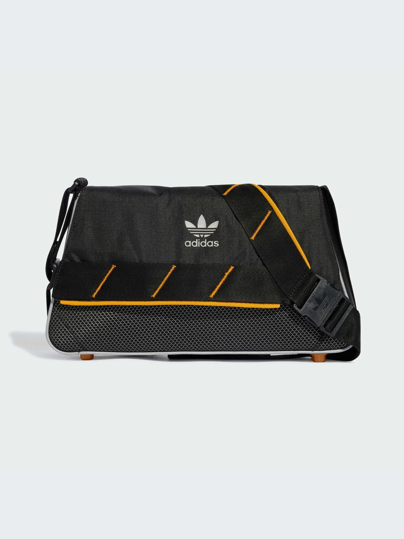 Сумки Adidas модель IW8625-KZ Сумки Adidas модель IW8625-KZ Фото