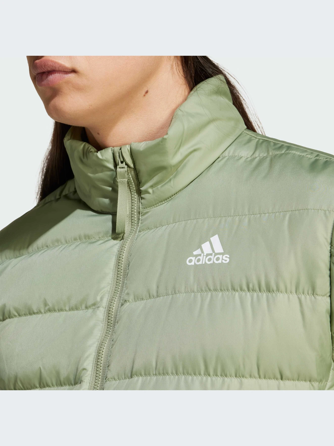 Куртки и дубленки Adidas модель IX8912-KZ Куртки и дубленки Adidas модель IX8912-KZ Фото