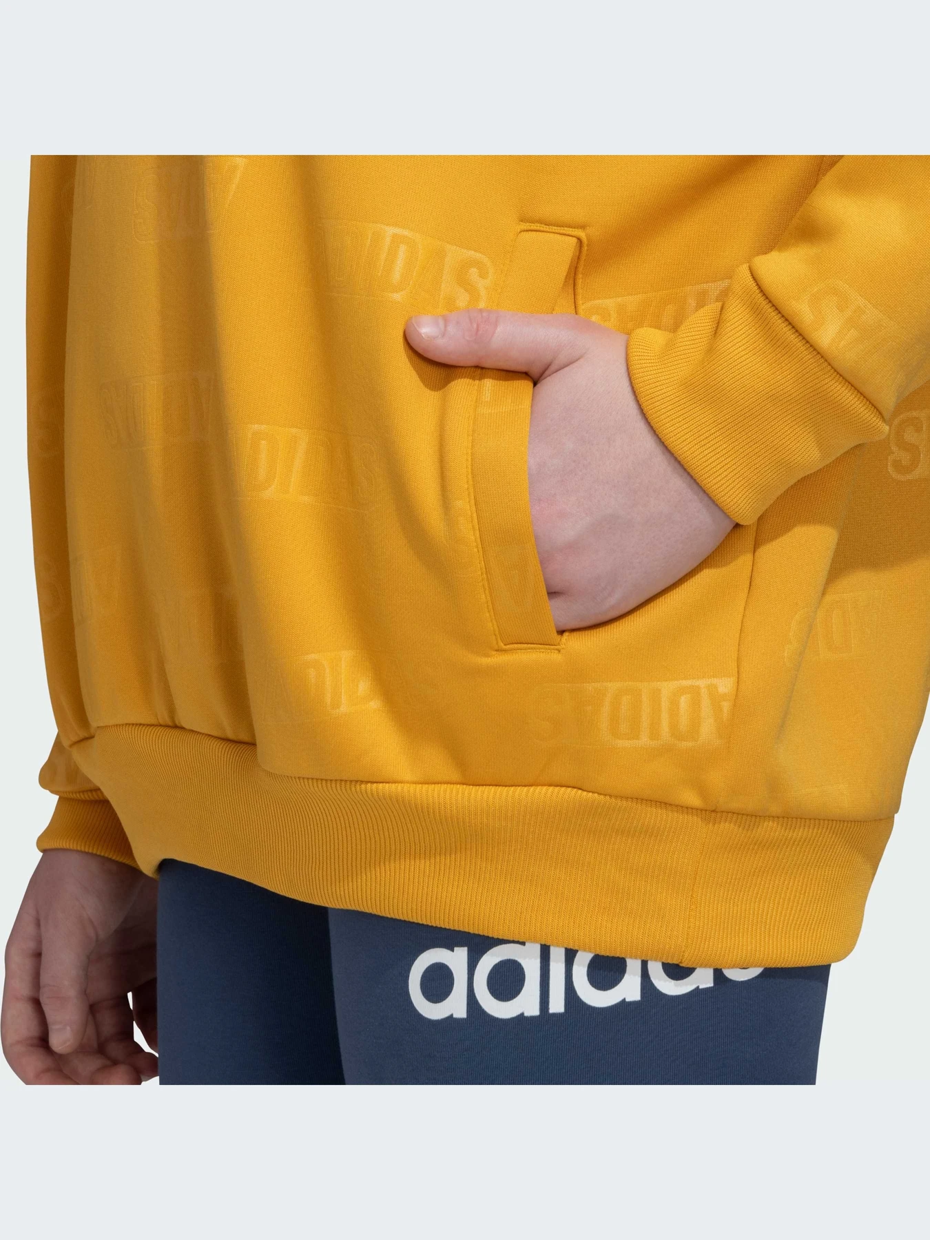 Худи и свитшоты Adidas модель IJ9626-KZ Худи и свитшоты Adidas модель IJ9626-KZ Фото