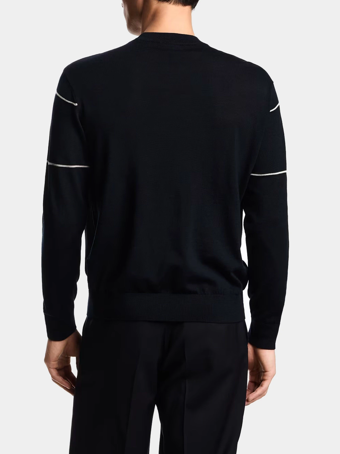 Худи и свитшоты Emporio Armani модель EM002796-AF14199-MB173 Худи и свитшоты Emporio Armani модель EM002796-AF14199-MB173 Фото