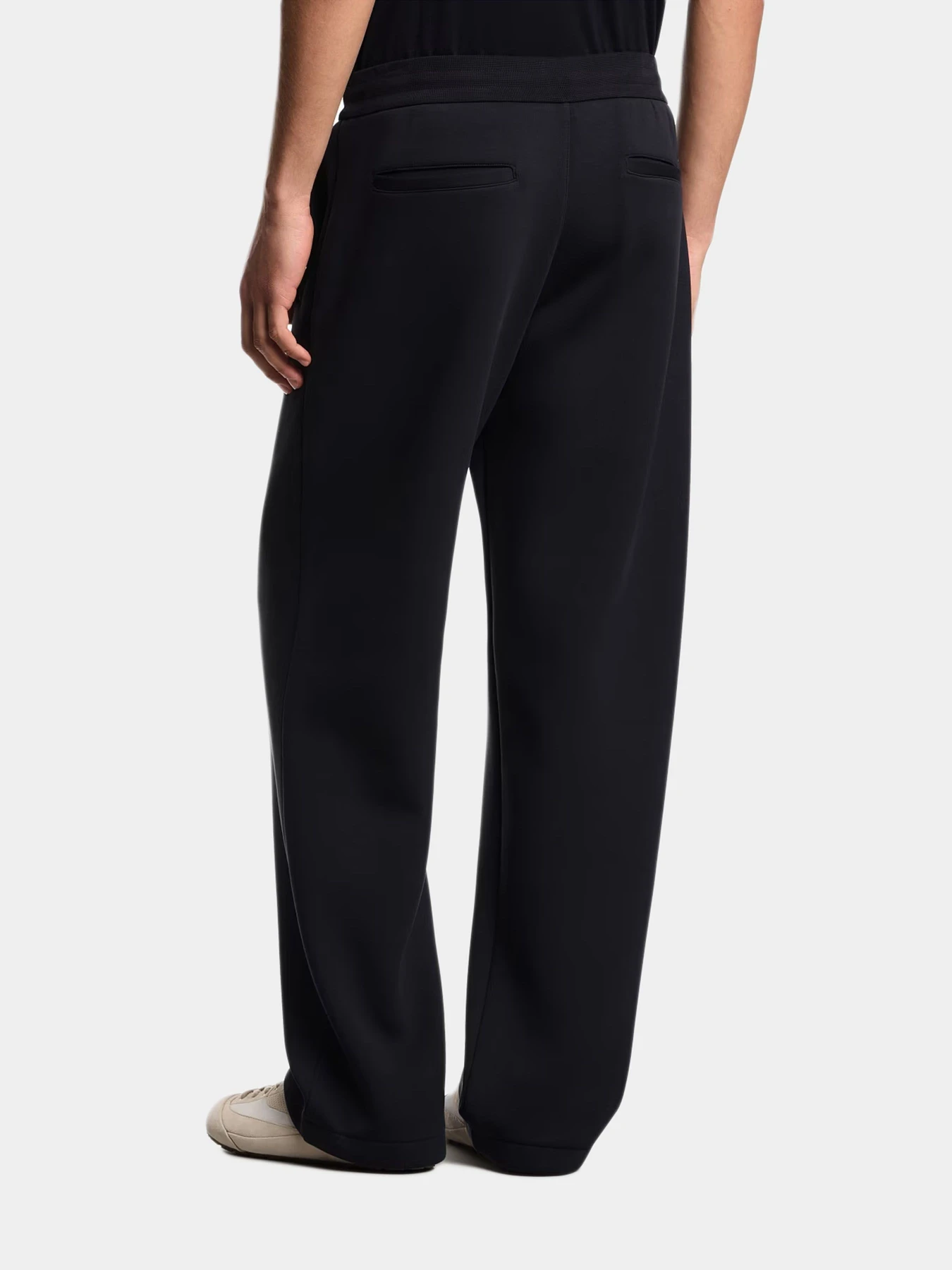 Брюки Emporio Armani модель EM002867-AF17547-UB118 Брюки Emporio Armani модель EM002867-AF17547-UB118 Фото