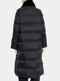 Куртки и дубленки Emporio Armani модель EW001395-AF12645-UC001 Фото
