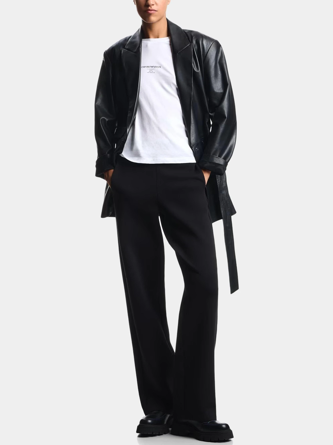 Брюки Emporio Armani модель EW002797-AF10002-UC001 Брюки Emporio Armani модель EW002797-AF10002-UC001 Фото