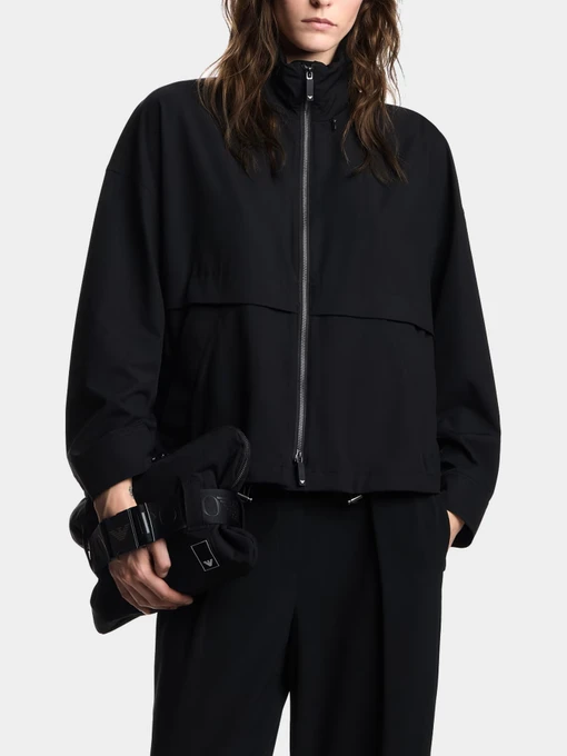Куртки и дубленки Emporio Armani модель EW002948-AF19594-UC001 Фото