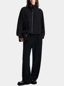 Куртки и дубленки Emporio Armani модель EW002948-AF19594-UC001 Фото