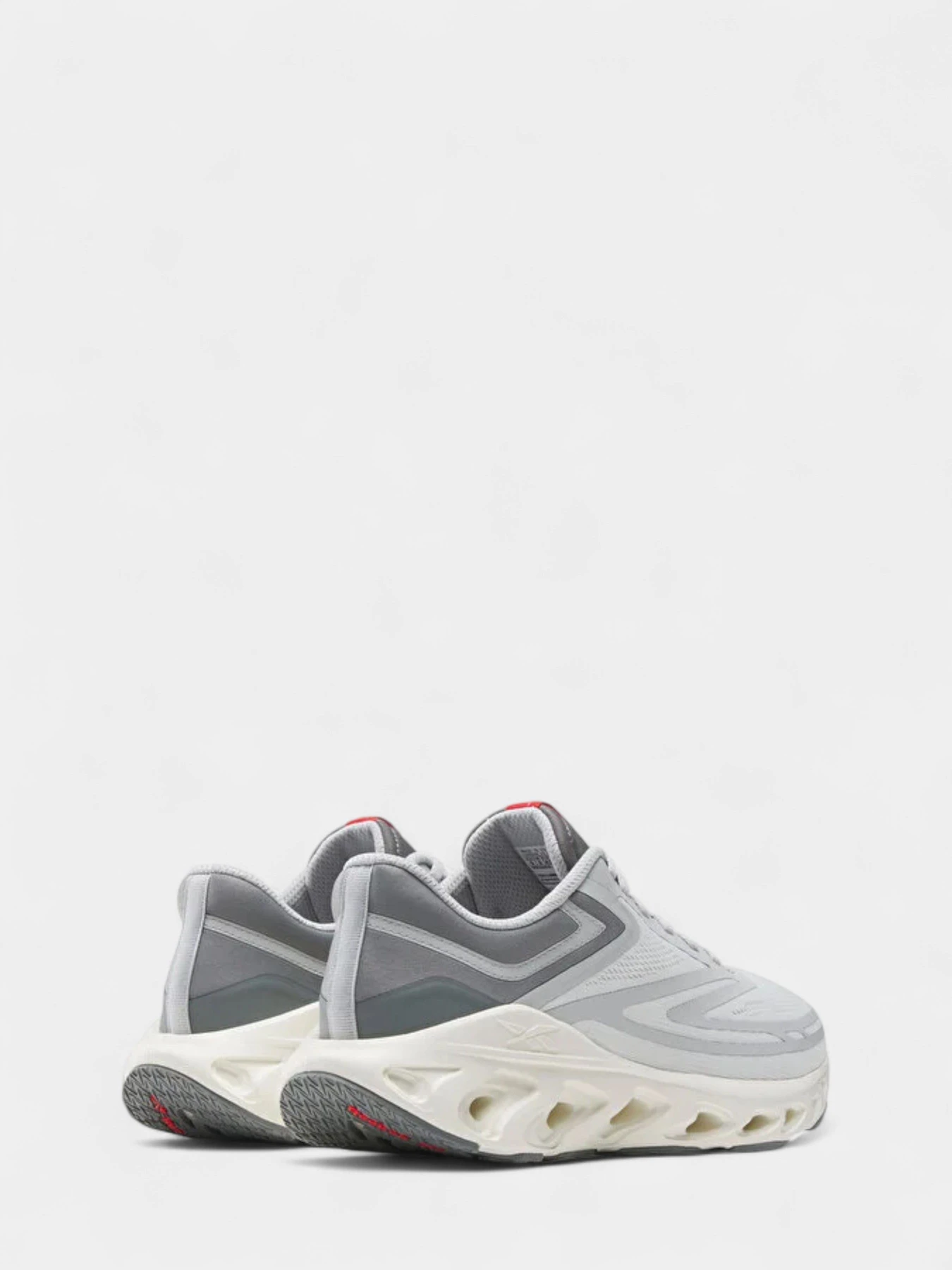 Кроссовки Reebok модель 102181710 Кроссовки Reebok модель 102181710 Фото