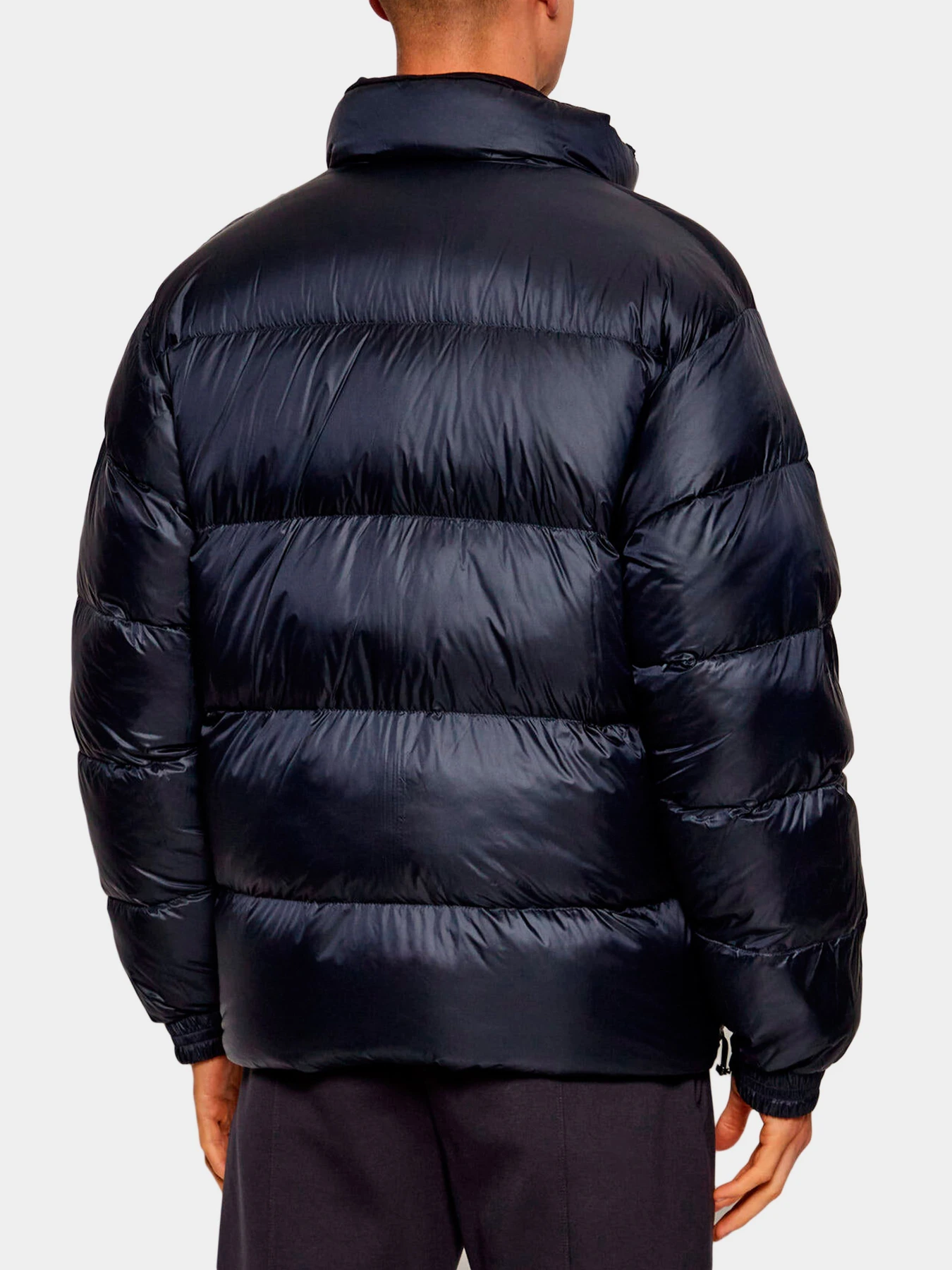 Куртки и дубленки Emporio Armani модель EM003275-AF18078-UB118 Куртки и дубленки Emporio Armani модель EM003275-AF18078-UB118 Фото