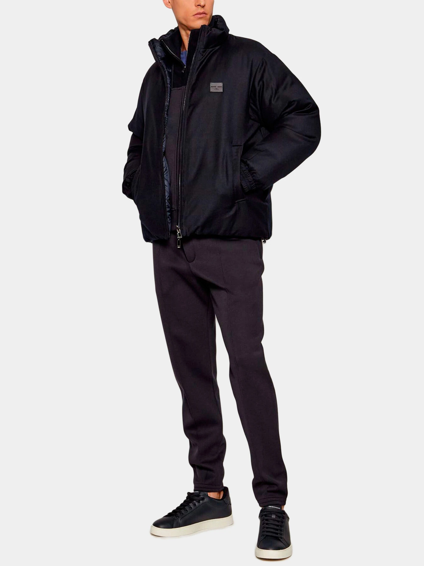 Куртки и дубленки Emporio Armani модель EM003275-AF18078-UB118 Куртки и дубленки Emporio Armani модель EM003275-AF18078-UB118 Фото