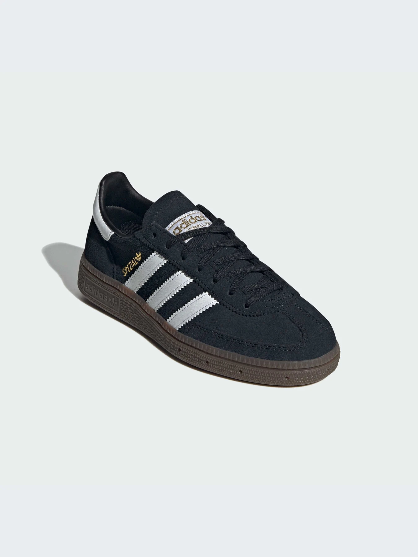 Кроссовки Adidas модель IH8010-KZ Кроссовки Adidas модель IH8010-KZ Фото
