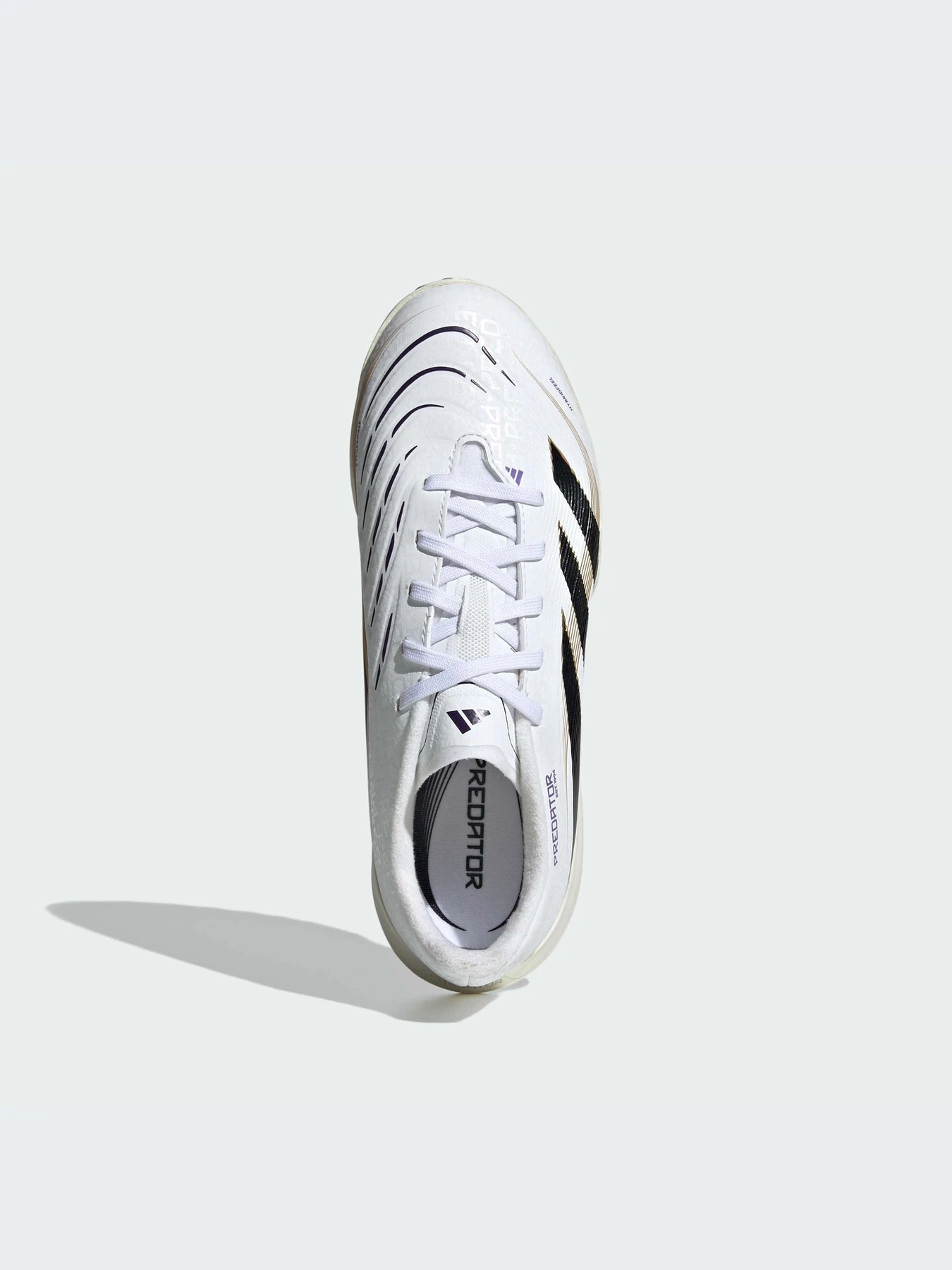 Кроссовки Adidas Predator модель JI1152-KZ Кроссовки Adidas Predator модель JI1152-KZ Фото
