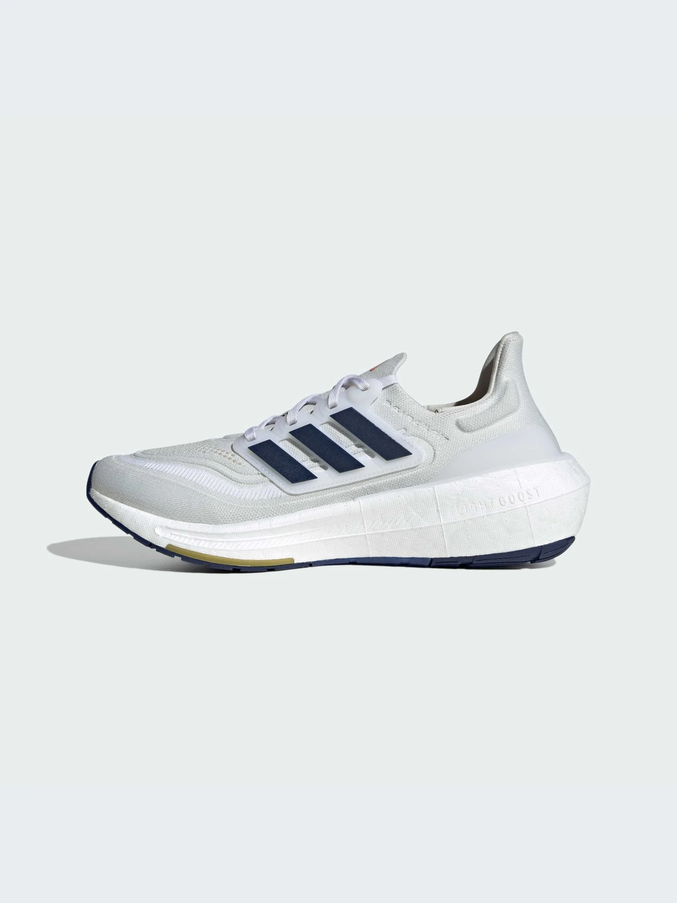 Кроссовки Adidas Ultraboost модель ID3285-KZ Кроссовки Adidas Ultraboost модель ID3285-KZ Фото