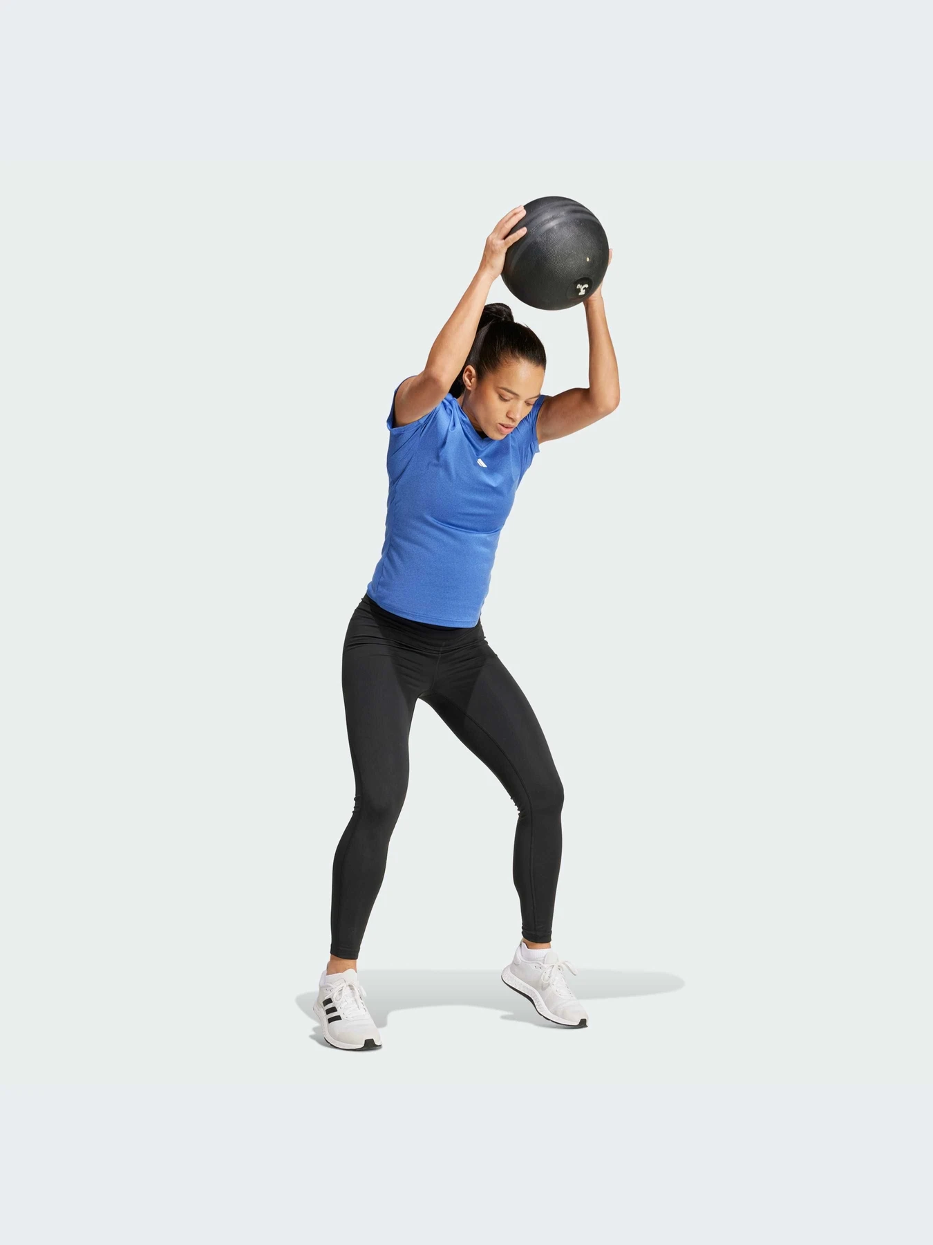 Футболки и поло Adidas модель IX1004-KZ Футболки и поло Adidas модель IX1004-KZ Фото