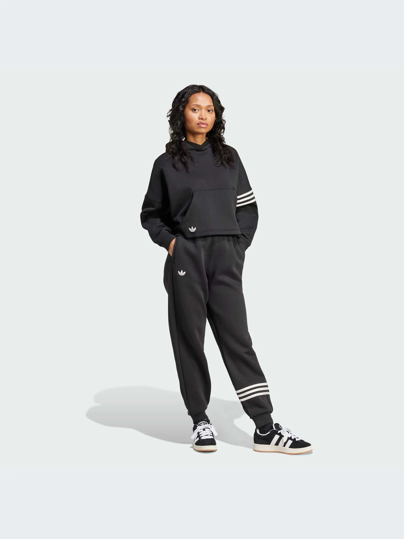 Худи и свитшоты Adidas Adicolor модель IW5607-KZ Худи и свитшоты Adidas Adicolor модель IW5607-KZ Фото
