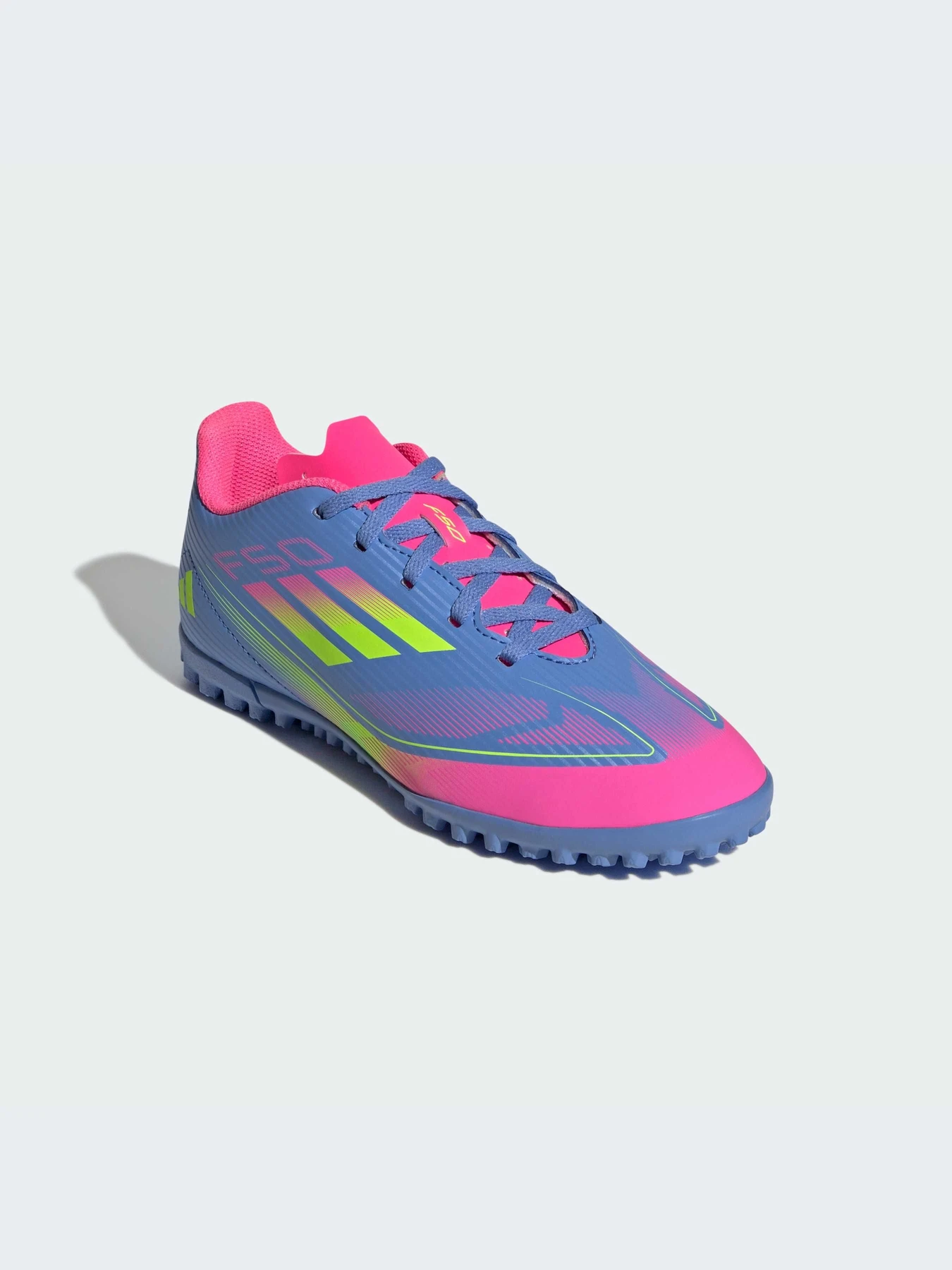 Кроссовки Adidas модель IE3733-KZ Кроссовки Adidas модель IE3733-KZ Фото