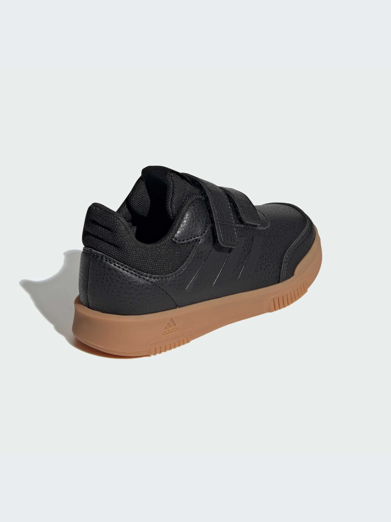 Кроссовки Adidas модель IF1726-KZ Кроссовки Adidas модель IF1726-KZ Фото