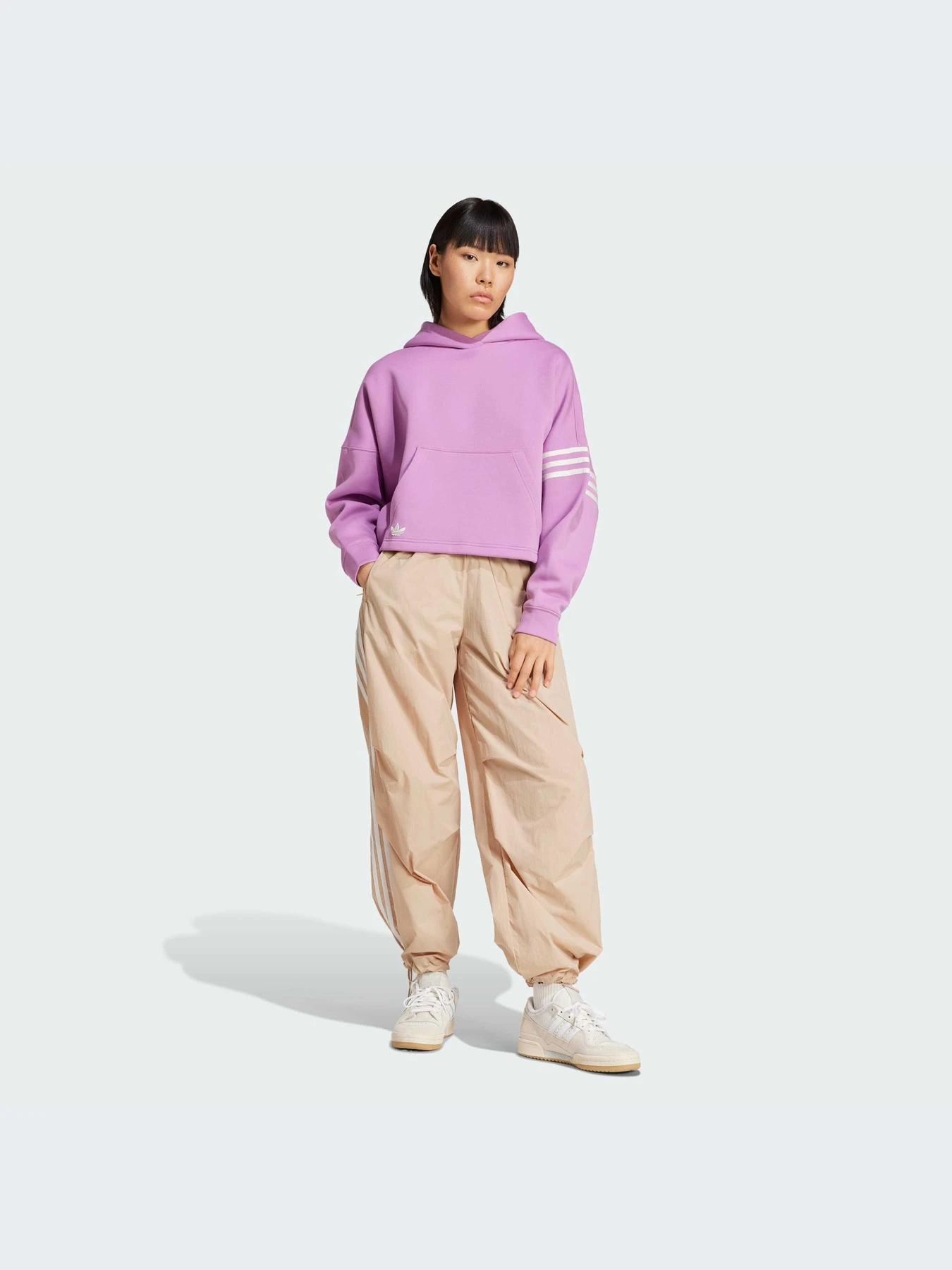 Худи и свитшоты Adidas Adicolor модель IW5614-KZ Худи и свитшоты Adidas Adicolor модель IW5614-KZ Фото