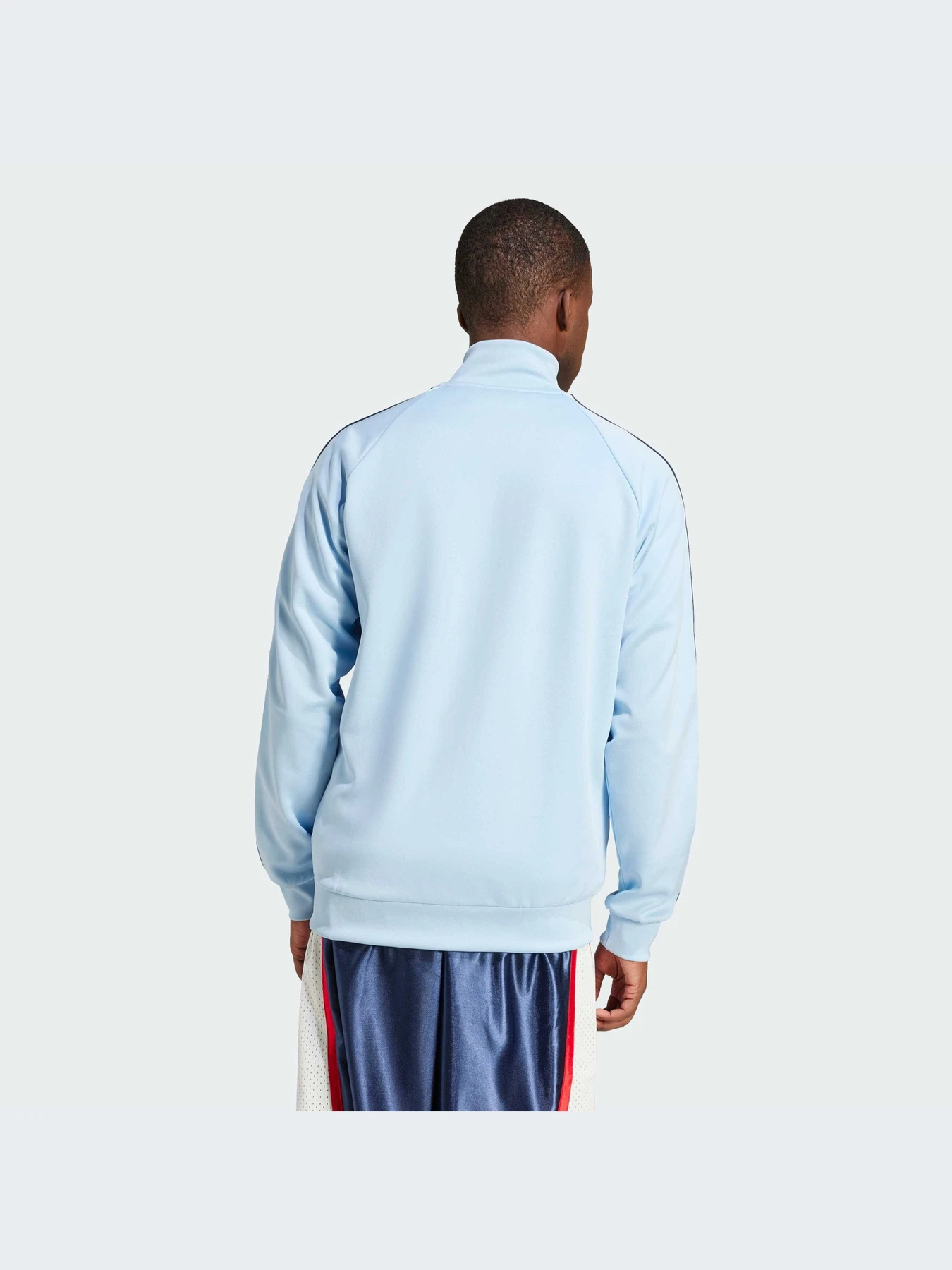 Худи и свитшоты Adidas Adicolor модель JP1042-KZ Худи и свитшоты Adidas Adicolor модель JP1042-KZ Фото