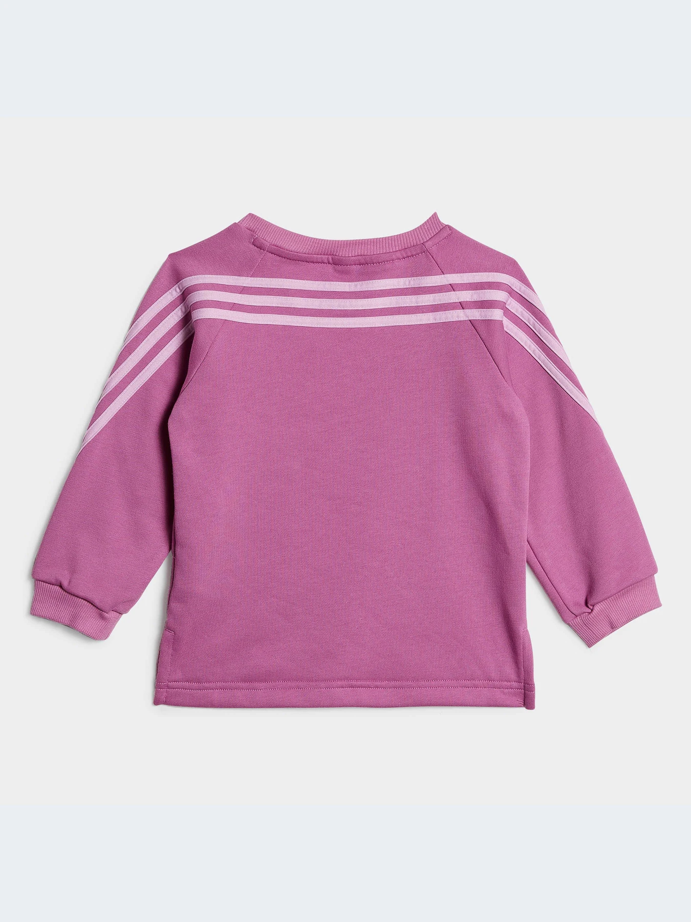Костюмы Adidas модель HN8930-KZ Костюмы Adidas модель HN8930-KZ Фото