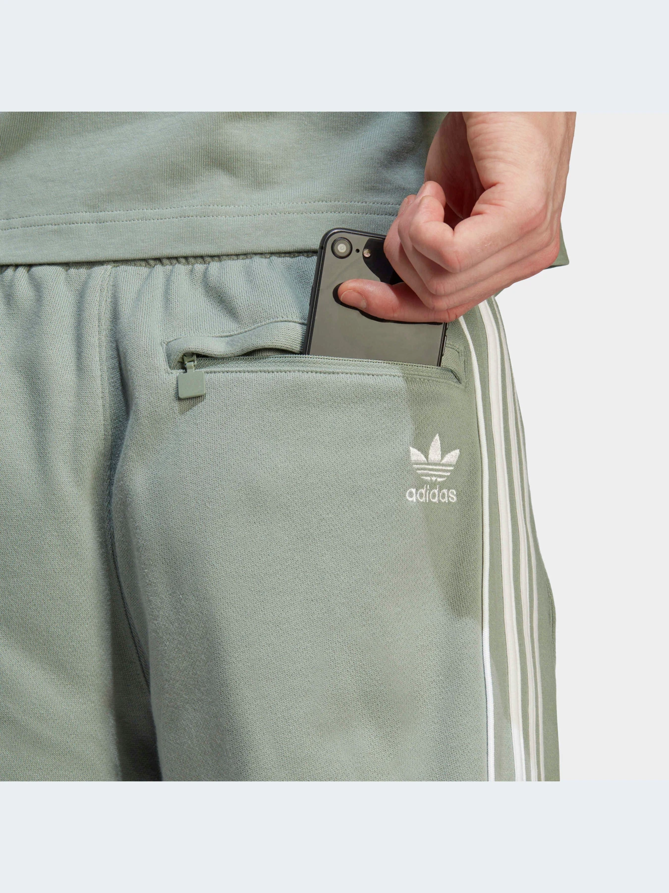 Шорты Adidas модель IB8687-KZ Шорты Adidas модель IB8687-KZ Фото