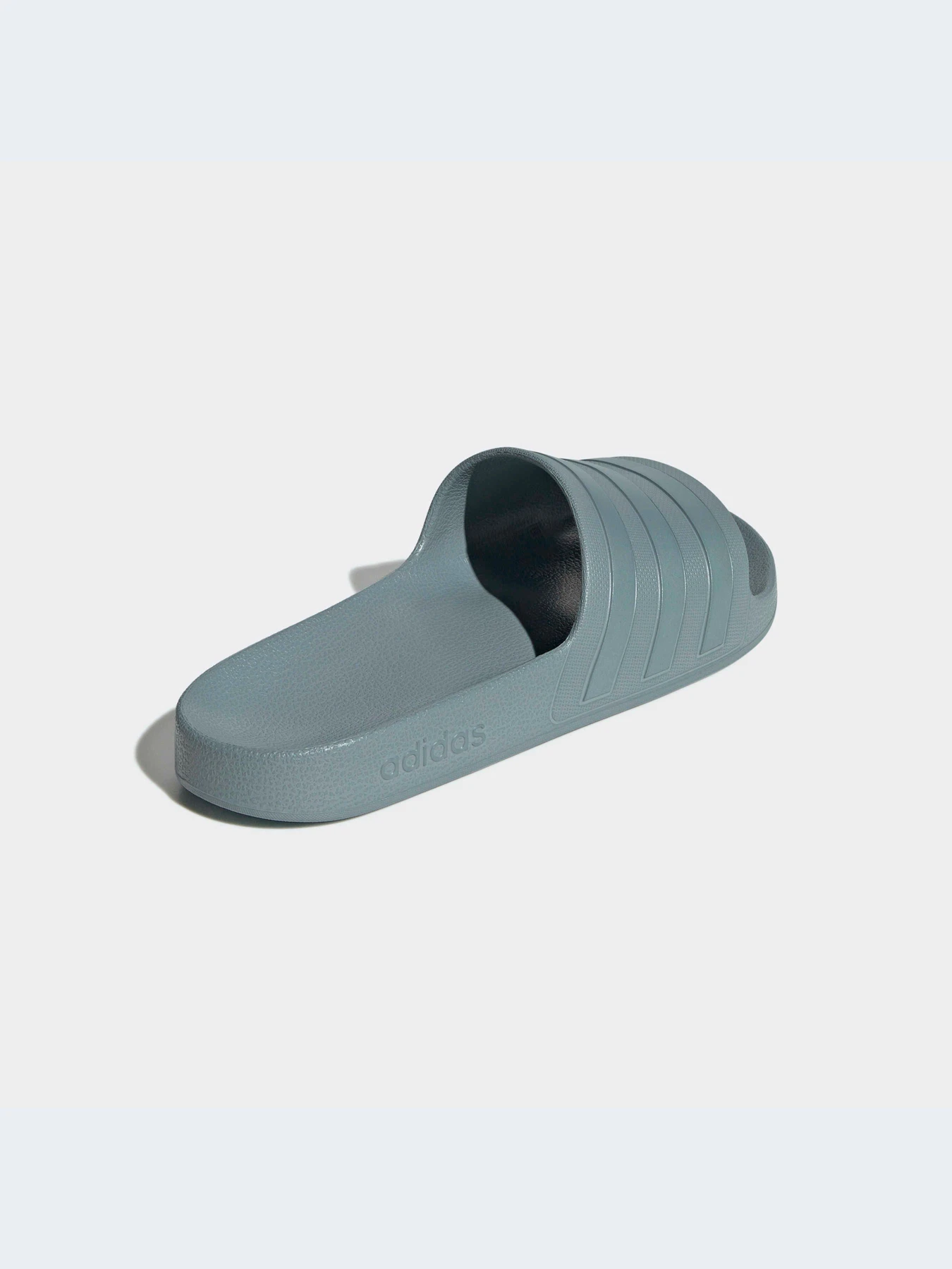 Шлёпанцы Adidas Adilette модель GZ1153-KZ Шлёпанцы Adidas Adilette модель GZ1153-KZ Фото