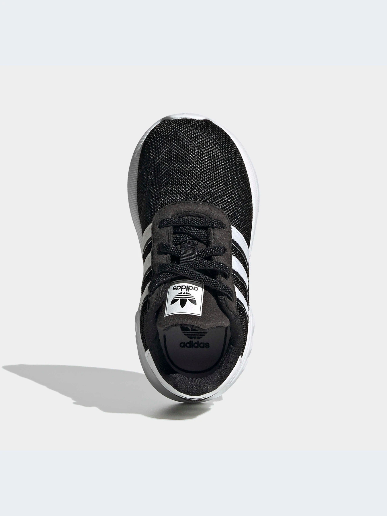 Кроссовки Adidas модель FW5843-KZ Кроссовки Adidas модель FW5843-KZ Фото