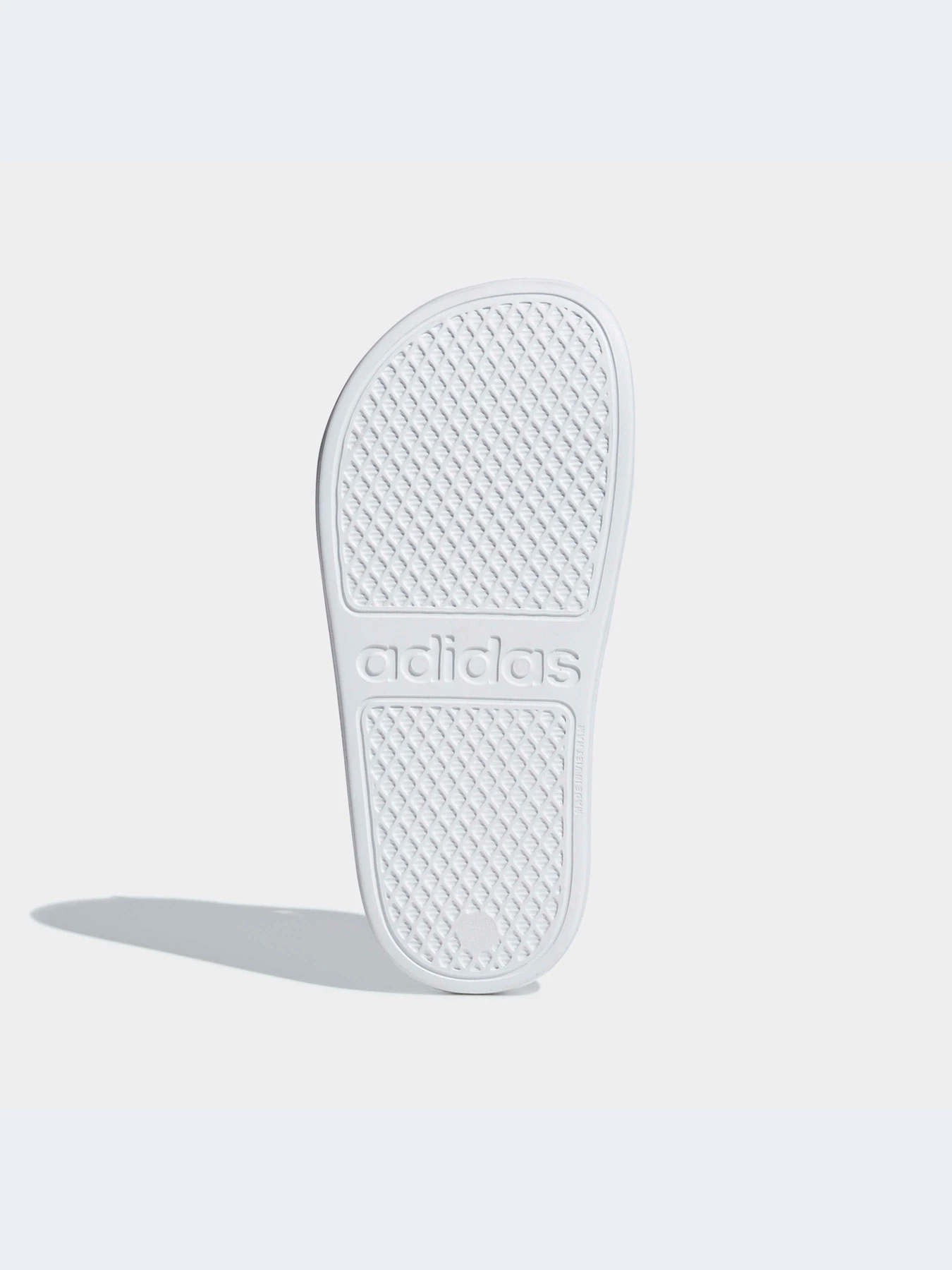 Шлёпанцы Adidas Adilette модель F35555-KZ Шлёпанцы Adidas Adilette модель F35555-KZ Фото