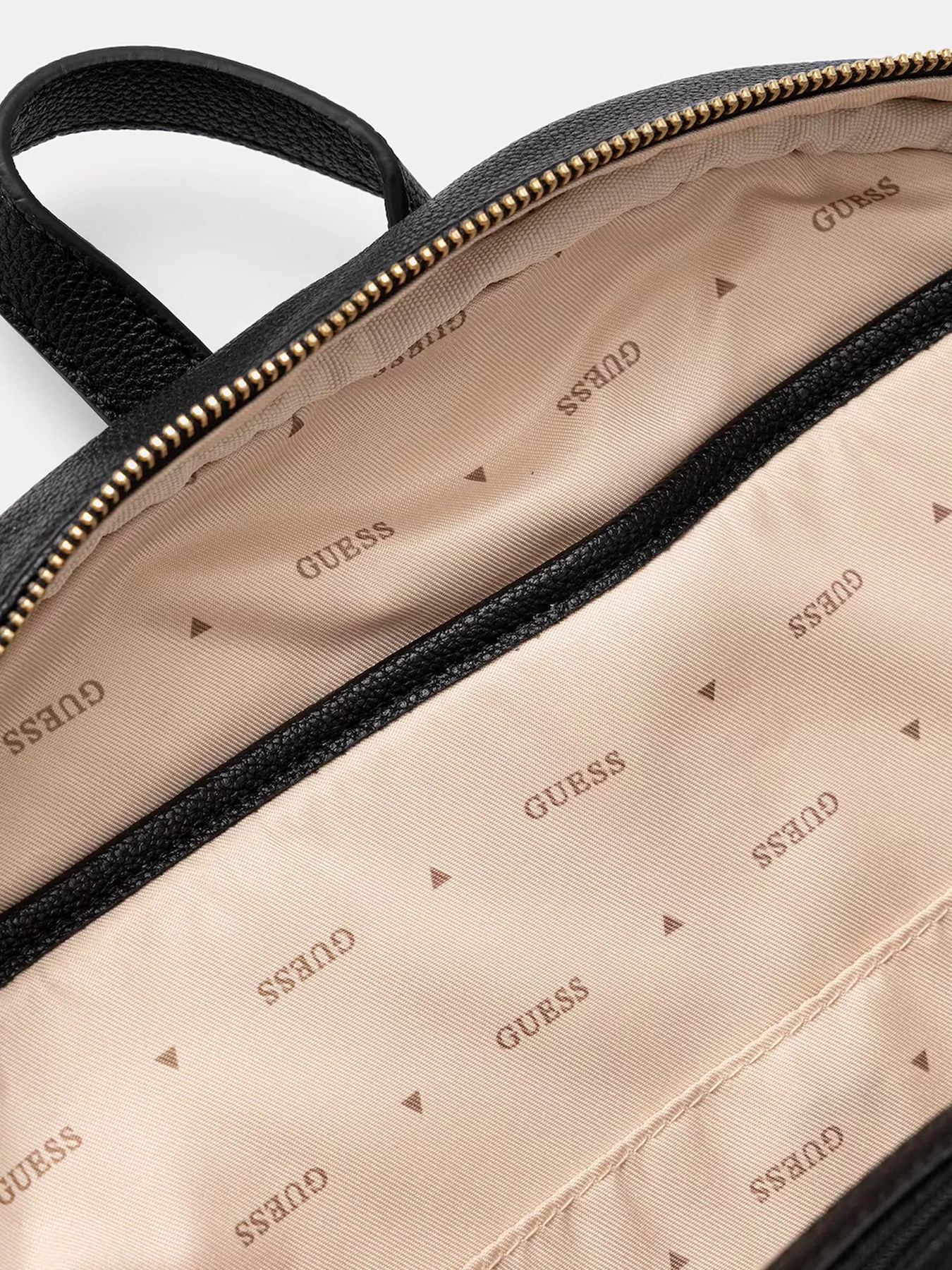 Рюкзаки GUESS модель HWBG71-24350-BLA Рюкзаки GUESS модель HWBG71-24350-BLA Фото