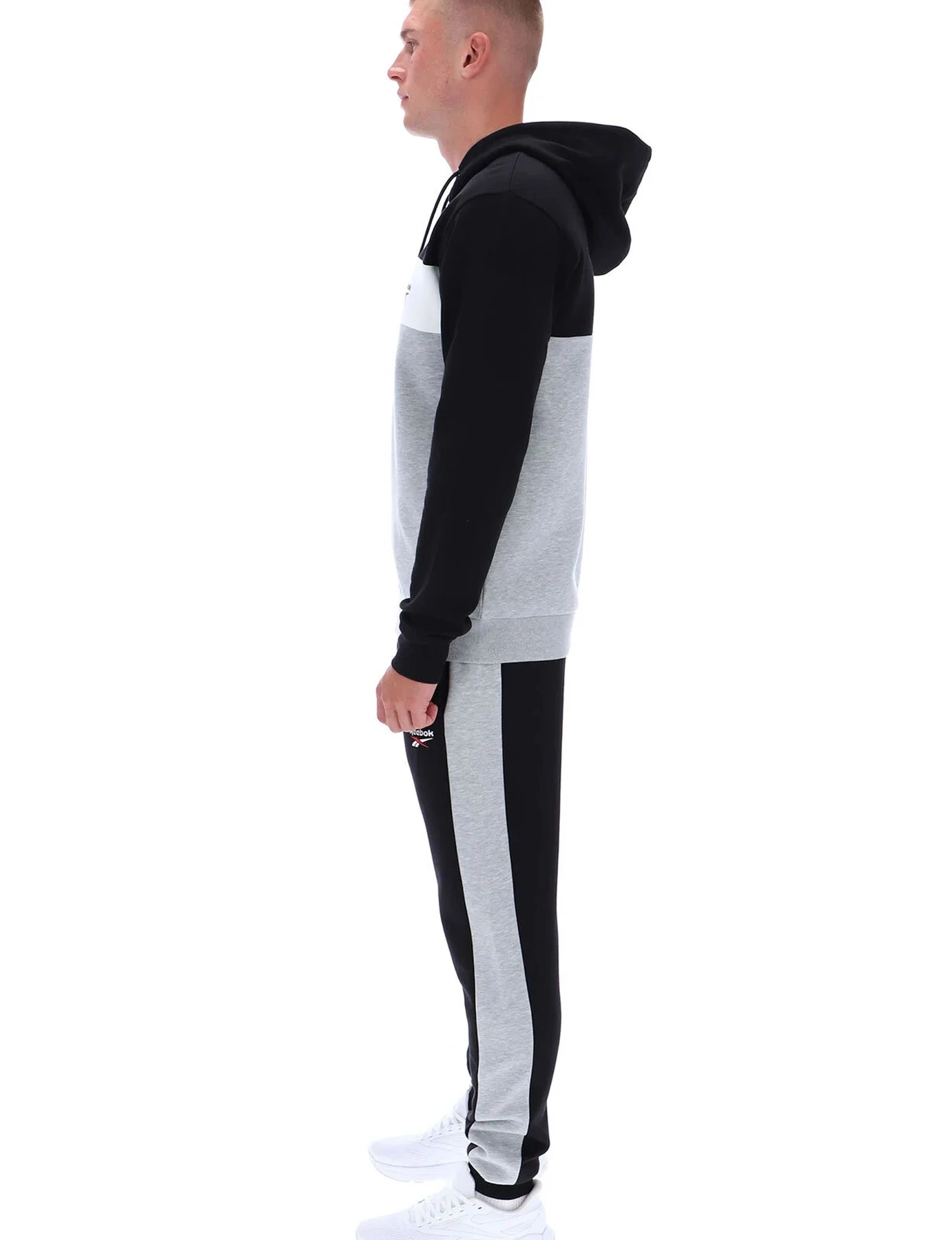 Худи и свитшоты Reebok модель 102248020 Худи и свитшоты Reebok модель 102248020 Фото