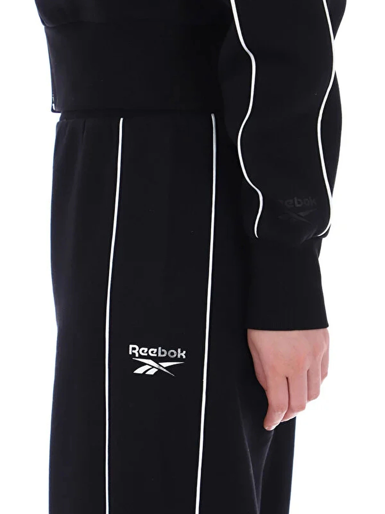 Брюки Reebok модель 102248481 Брюки Reebok модель 102248481 Фото
